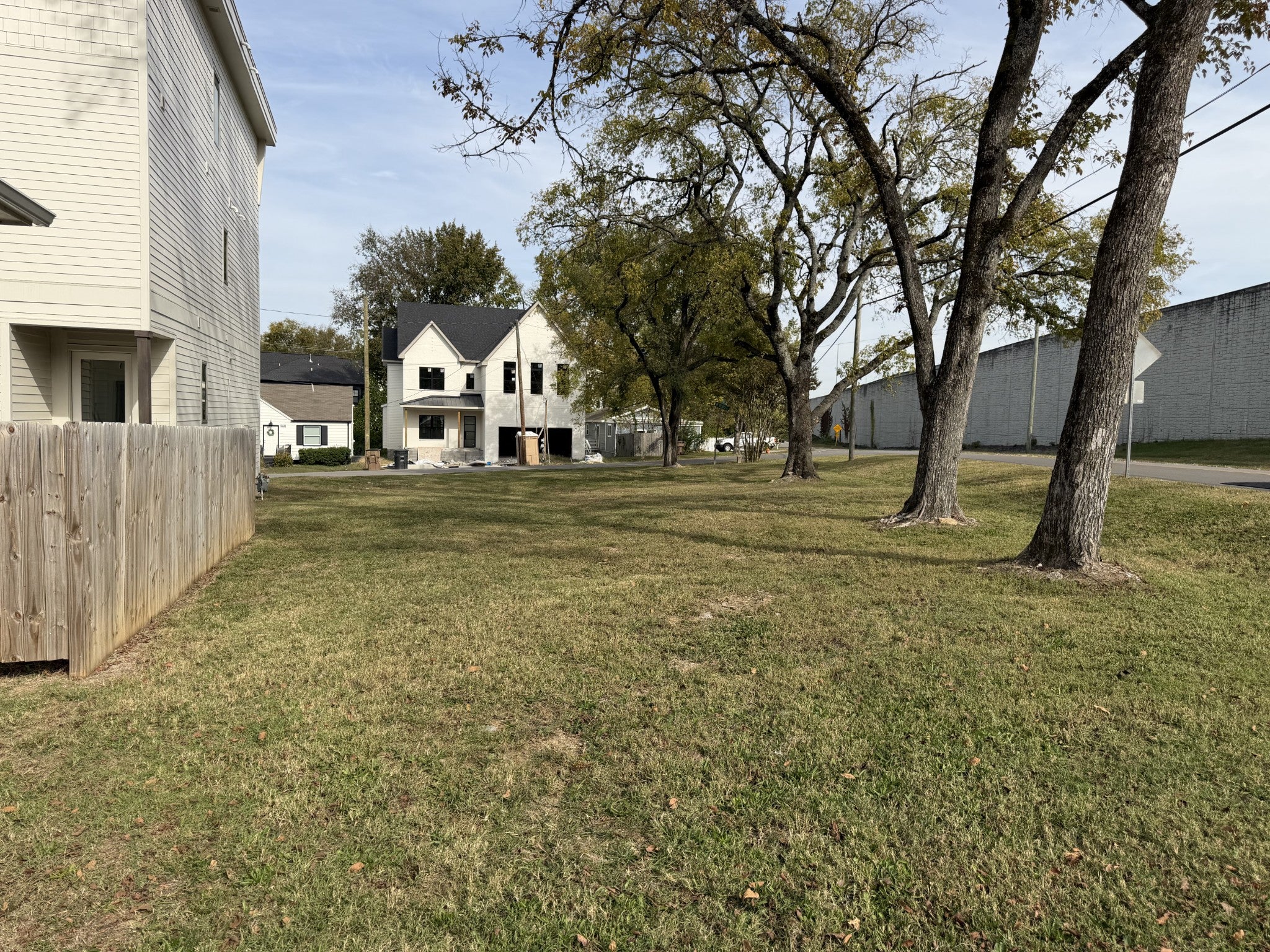 501 W Bend Dr