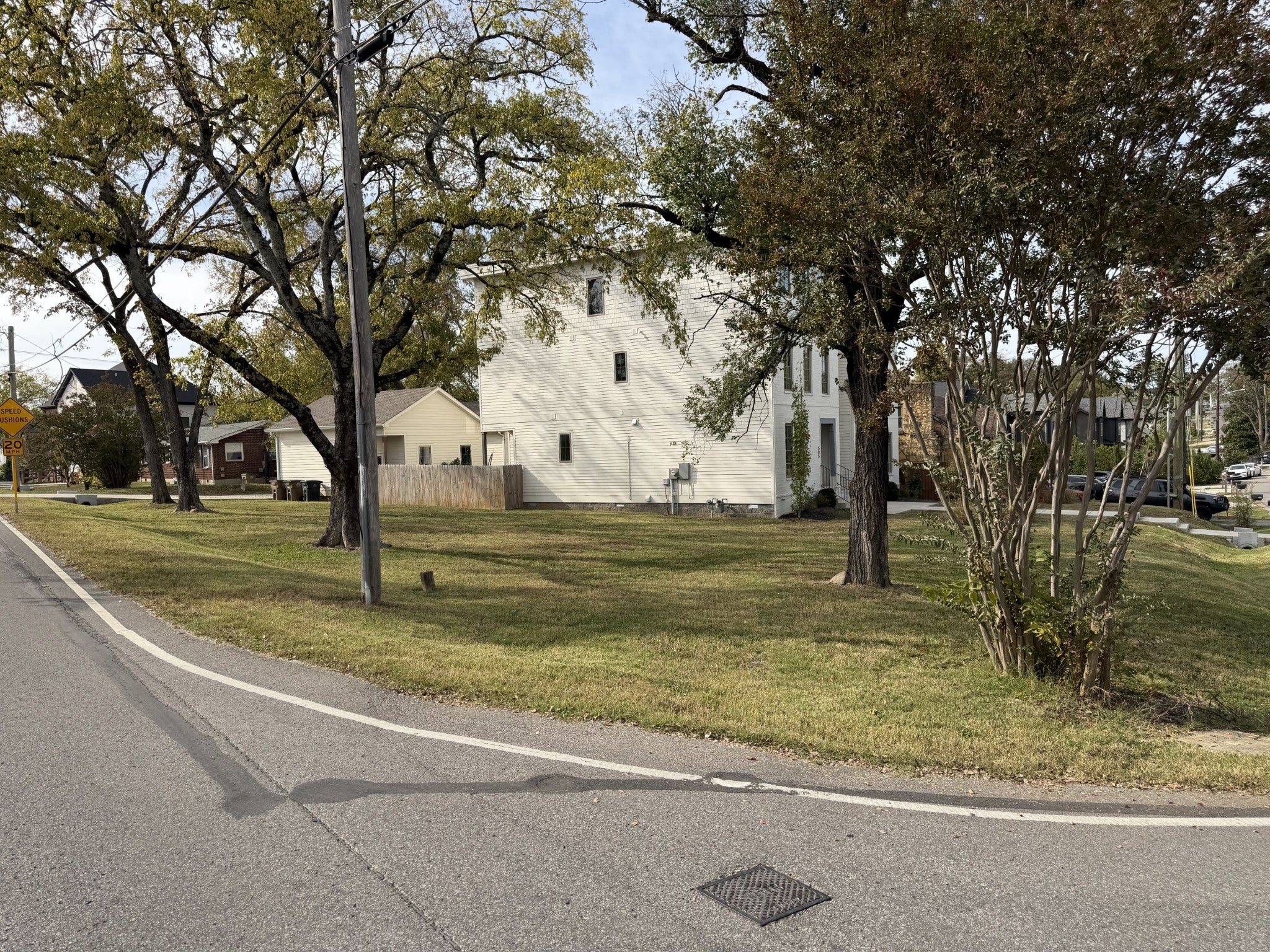 501 W Bend Dr