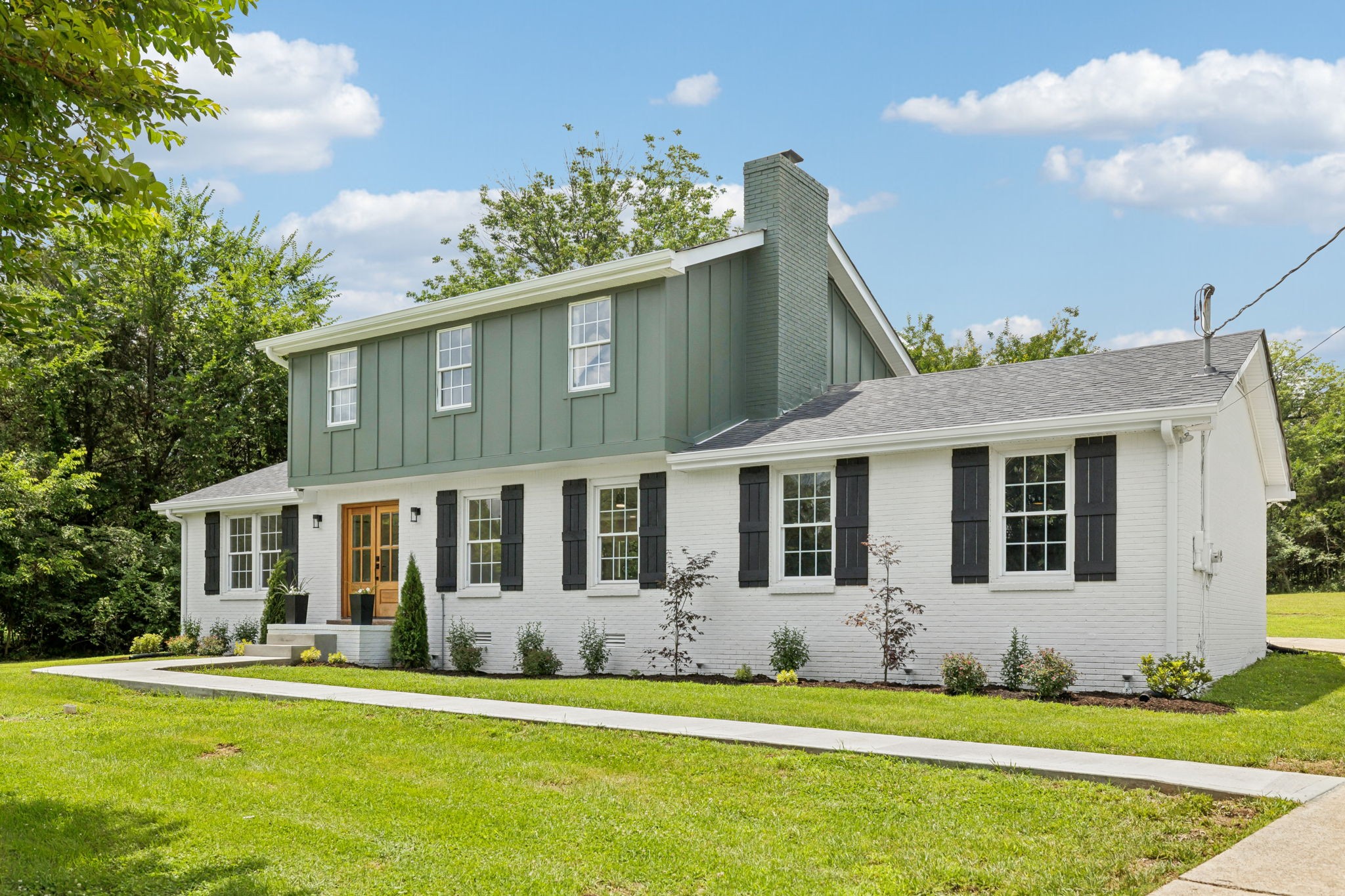 412 Bluegrass Ct