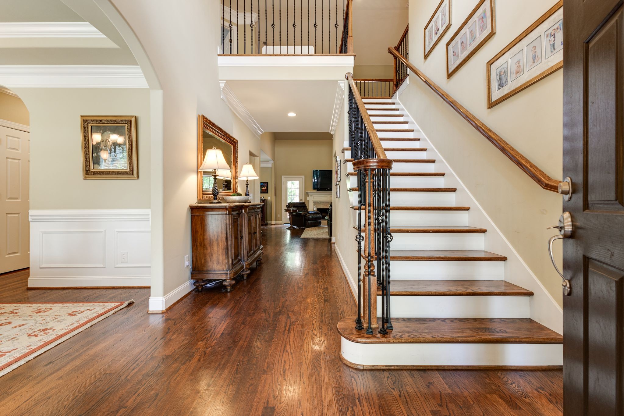 1558 Red Oak Ln