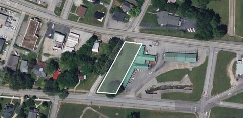 574 E Gaines St Lawrenceburg TN 38464