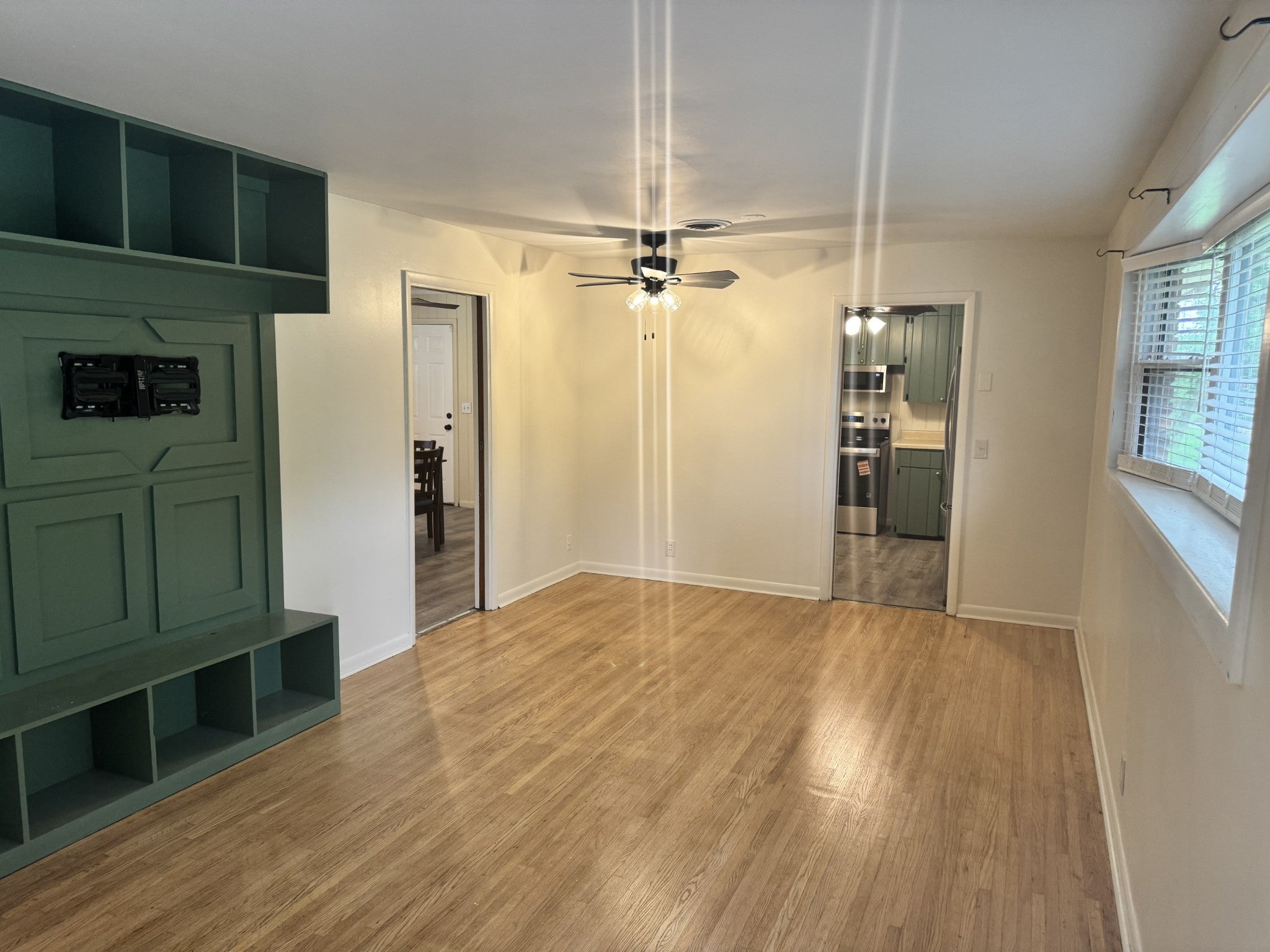 504 McDonald Dr