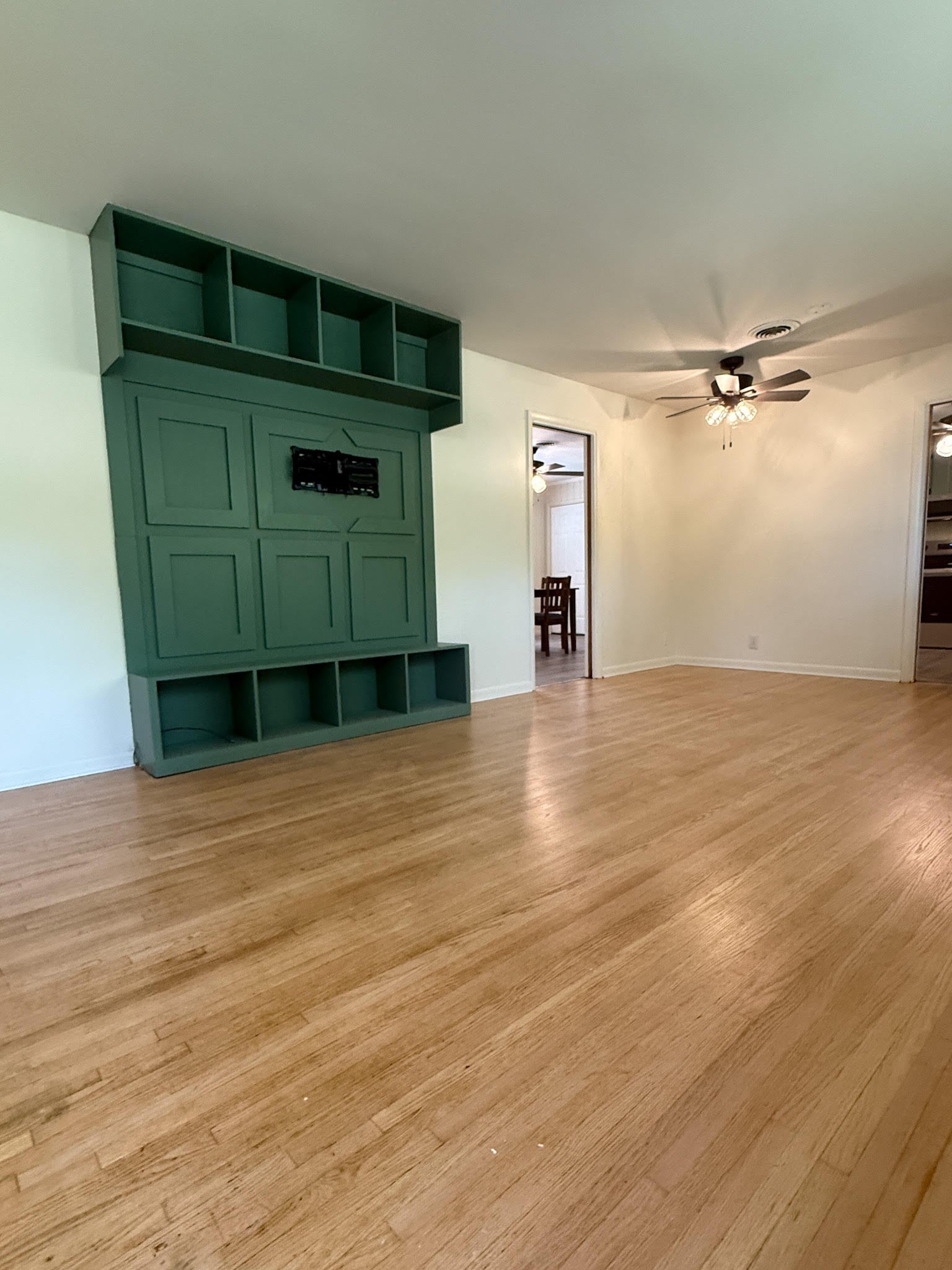 504 McDonald Dr