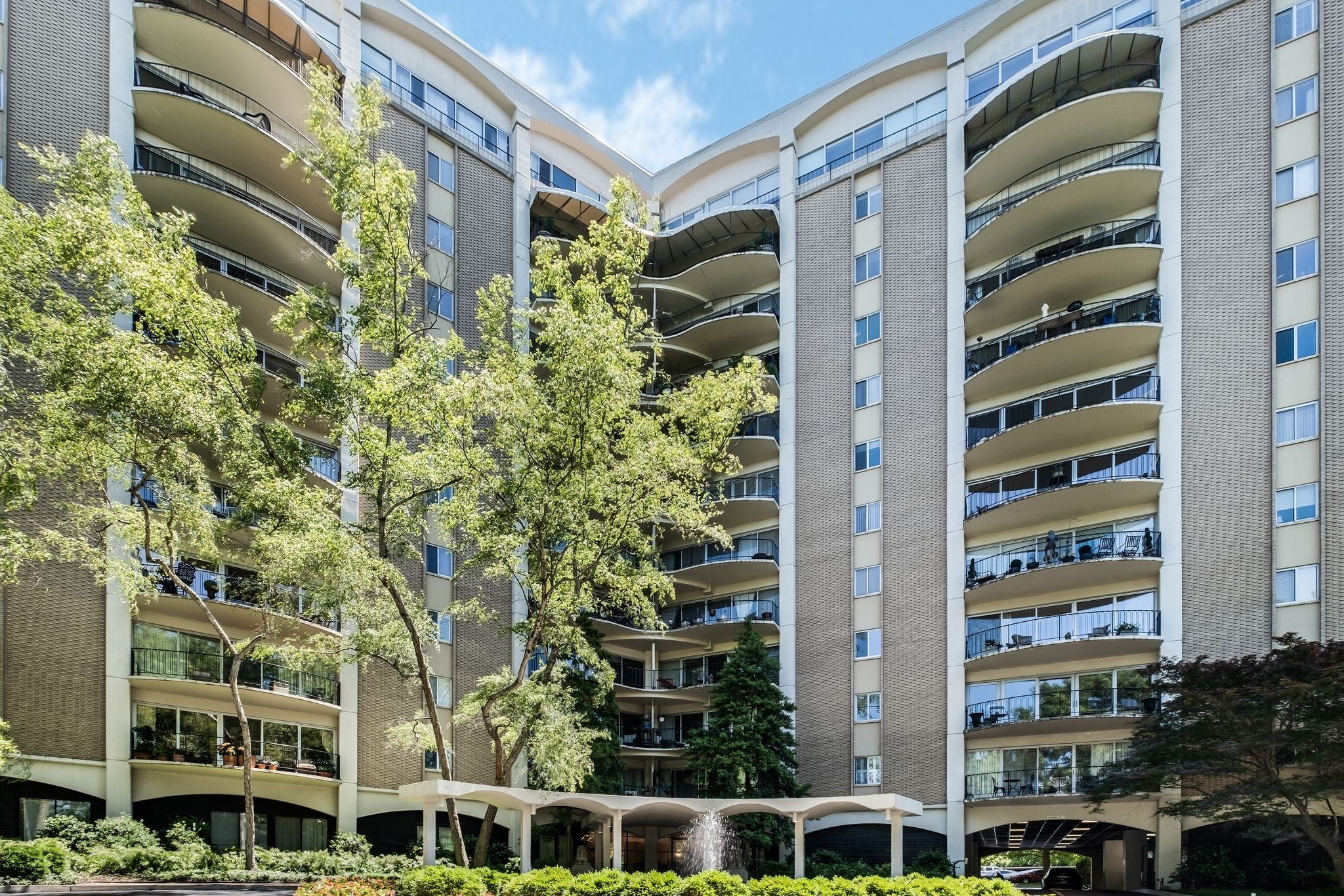 4215 Harding Pike 402