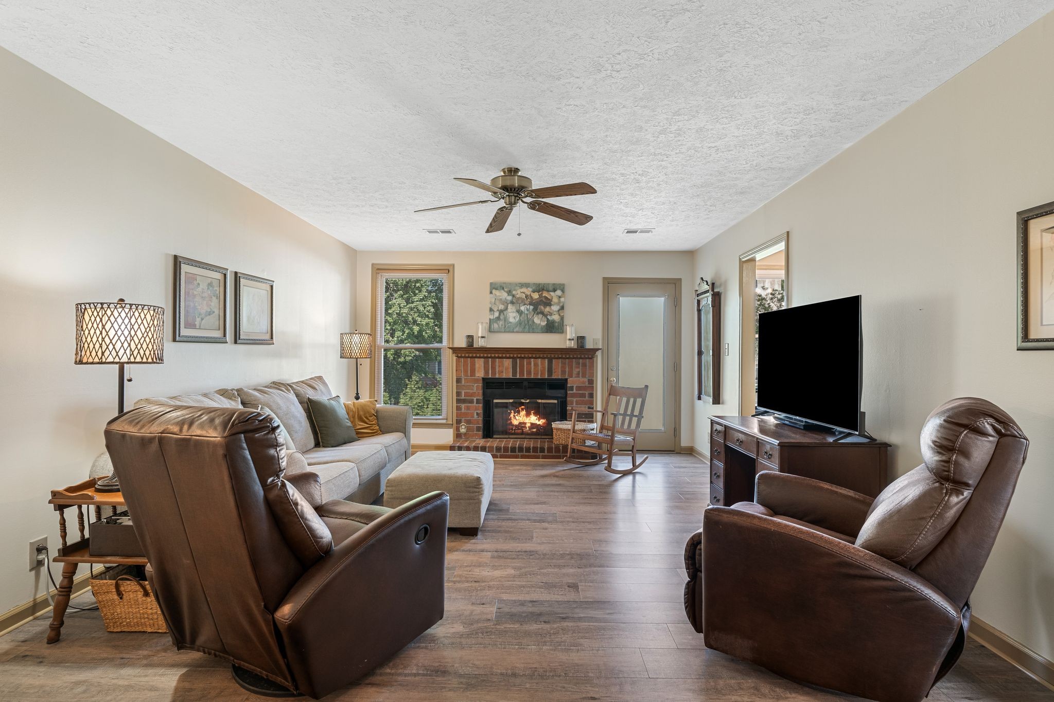 102 Redondo Ct S