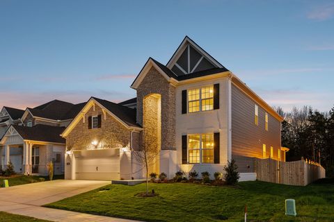 1121 Aster Pl Mount Juliet TN 37122