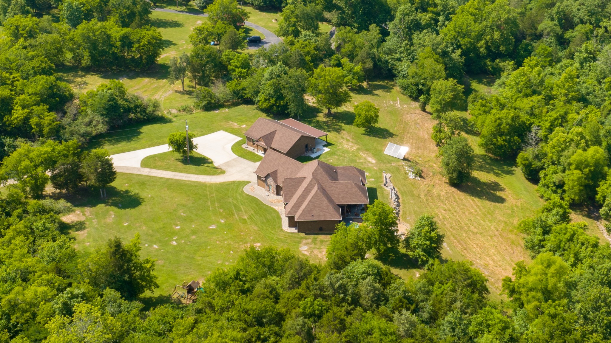 1015 Lakewood Dr