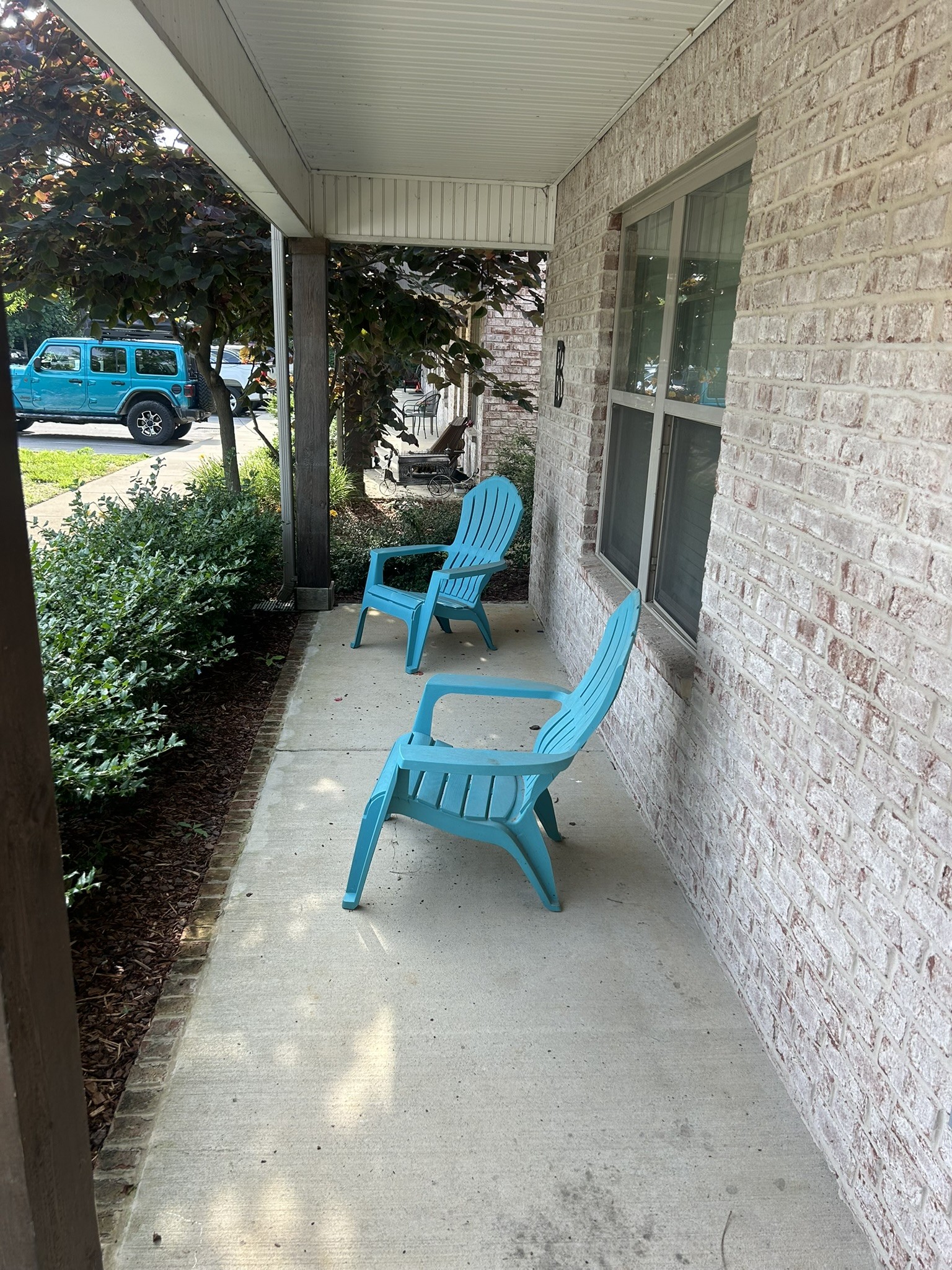 2506 E Main St B1
