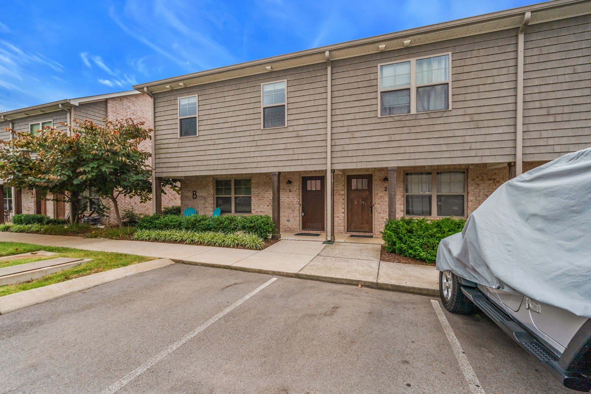 2506 E Main St B1