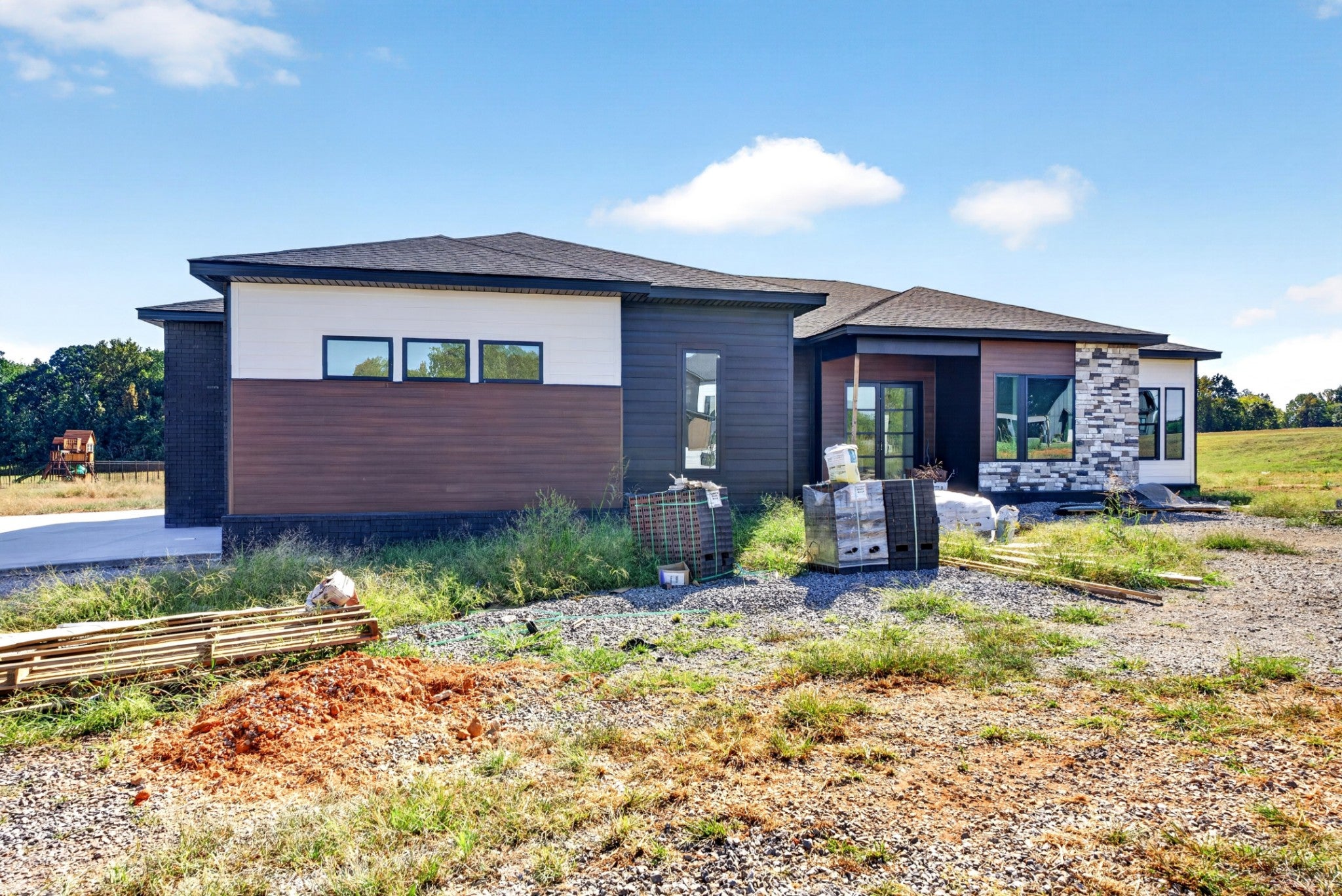 23 Fawn Meadows