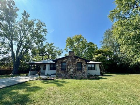 105 Kelly Dr Decherd TN 37324