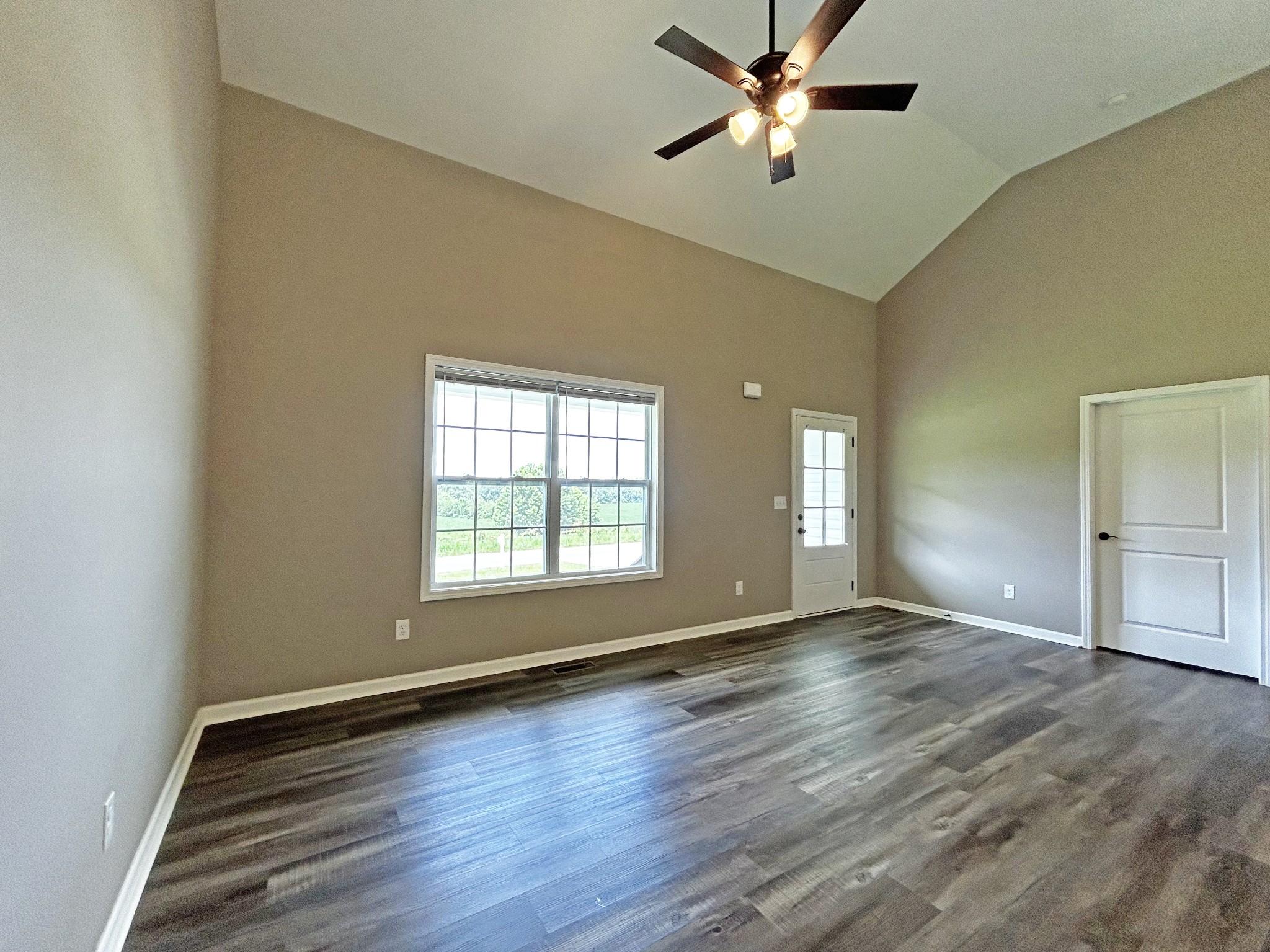 1004 Gaines Hill Rd