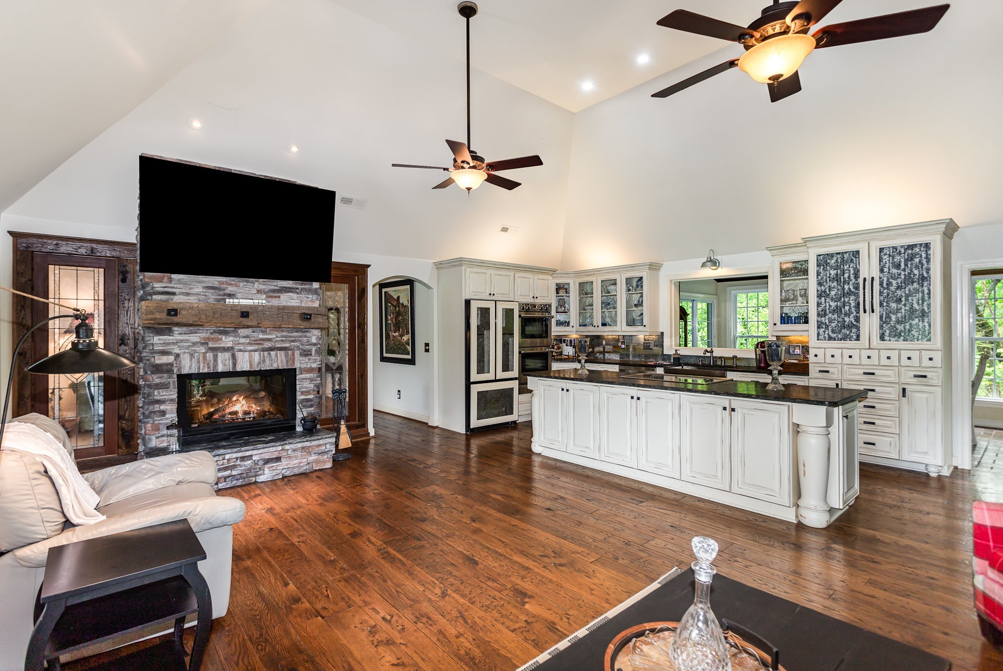 884 Pinnacle Hill Rd