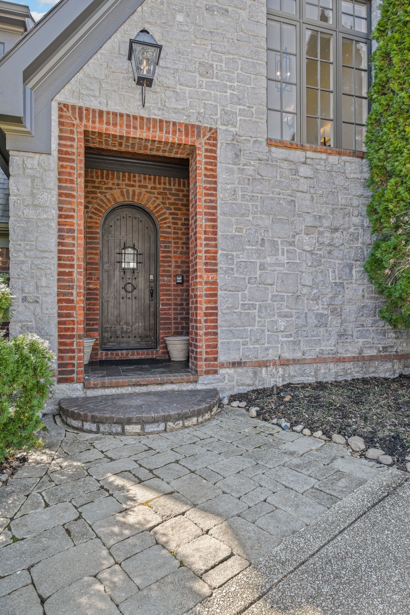 513 Legends Ridge Ct