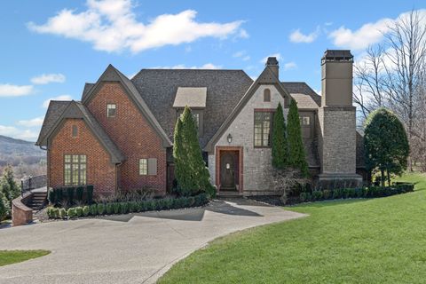 513 Legends Ridge Ct Franklin TN 37069