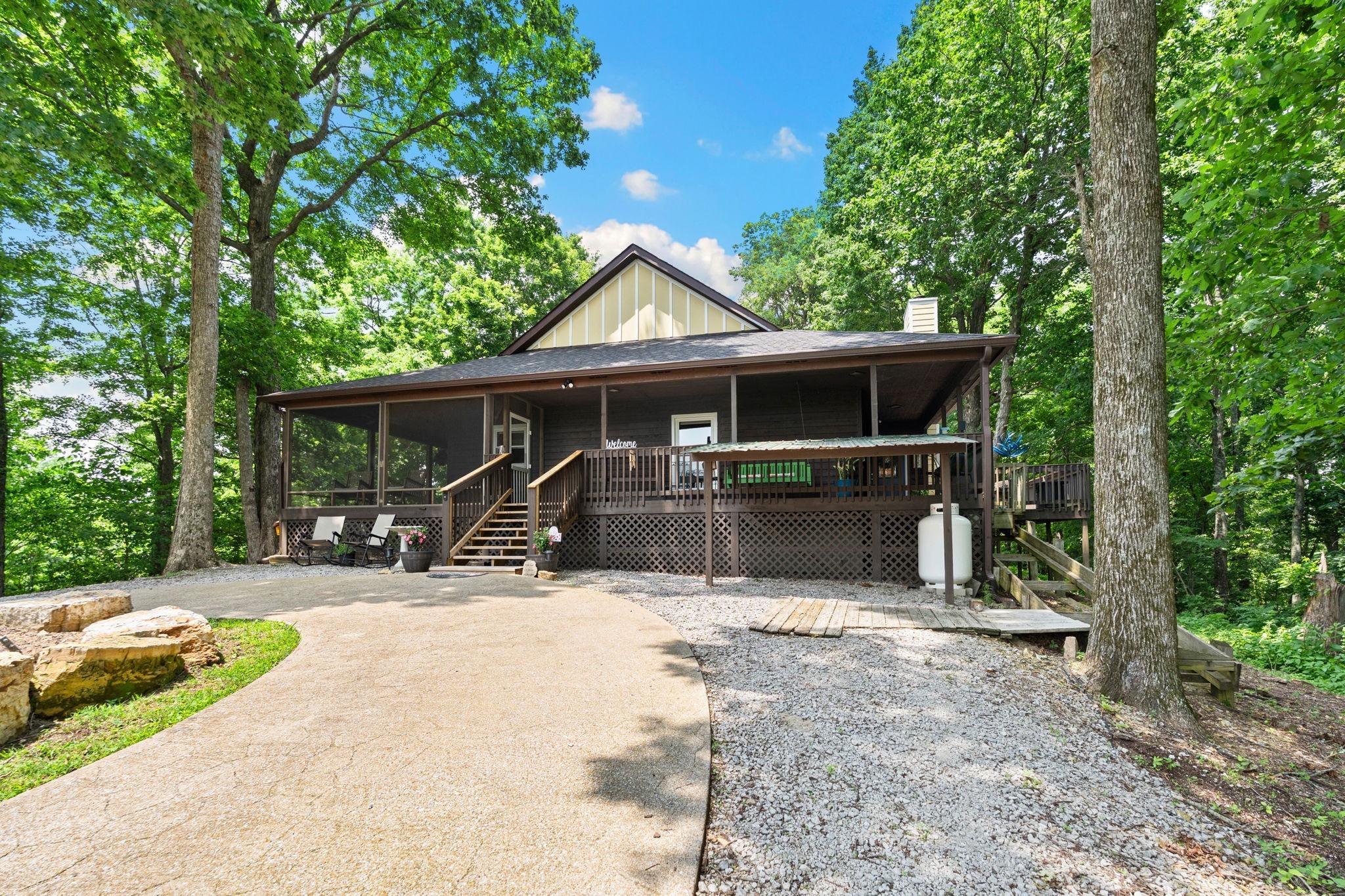 2113 Culleoka Hwy
