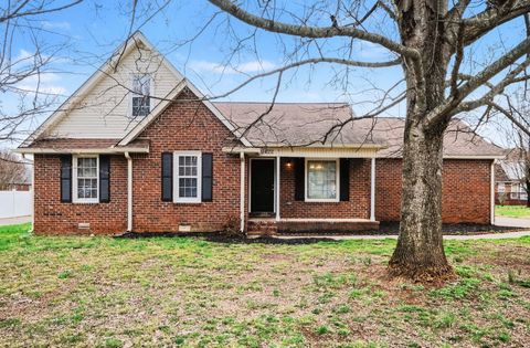 2422 English Hill Dr Murfreesboro TN 37129