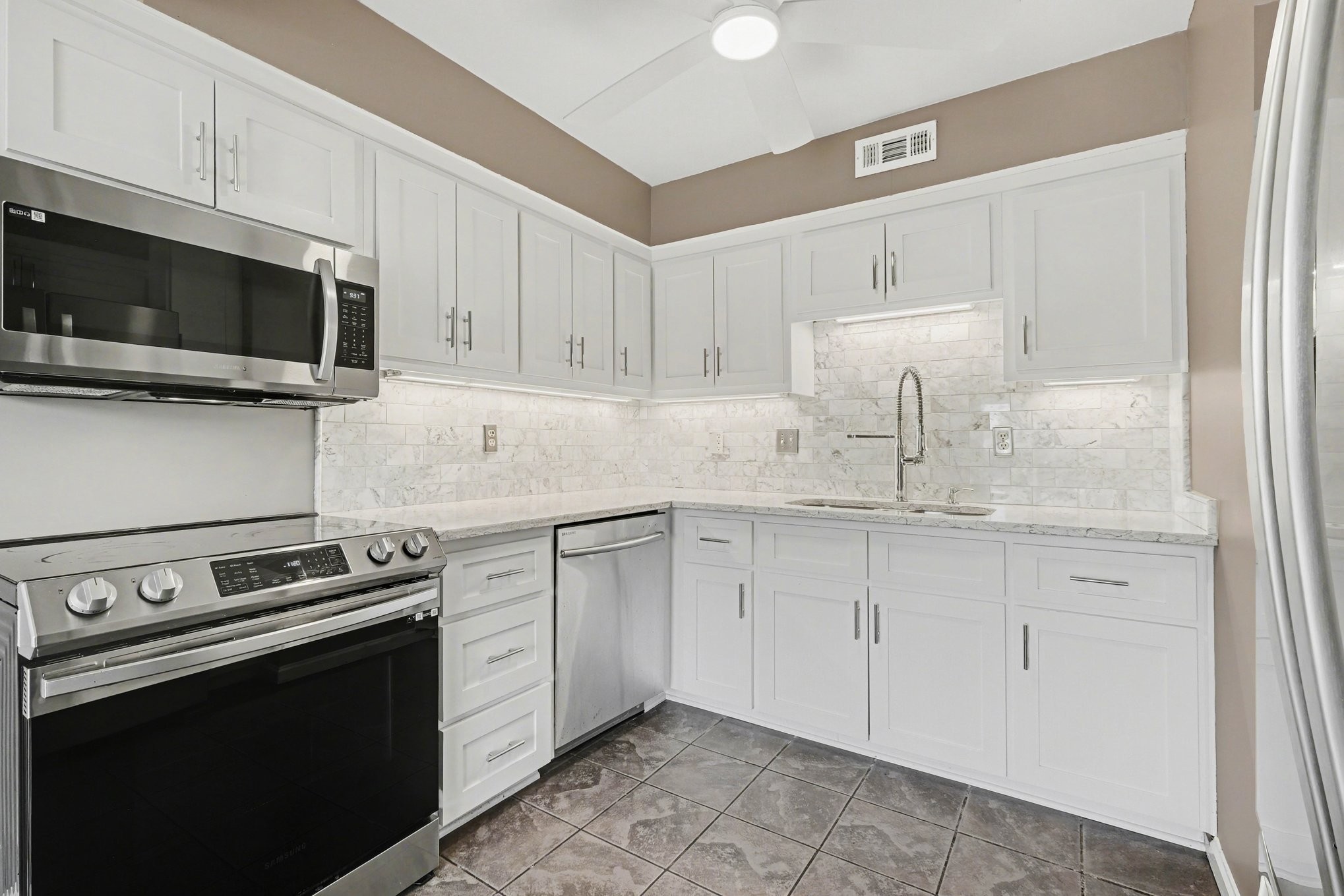 5741 Brentwood Trce