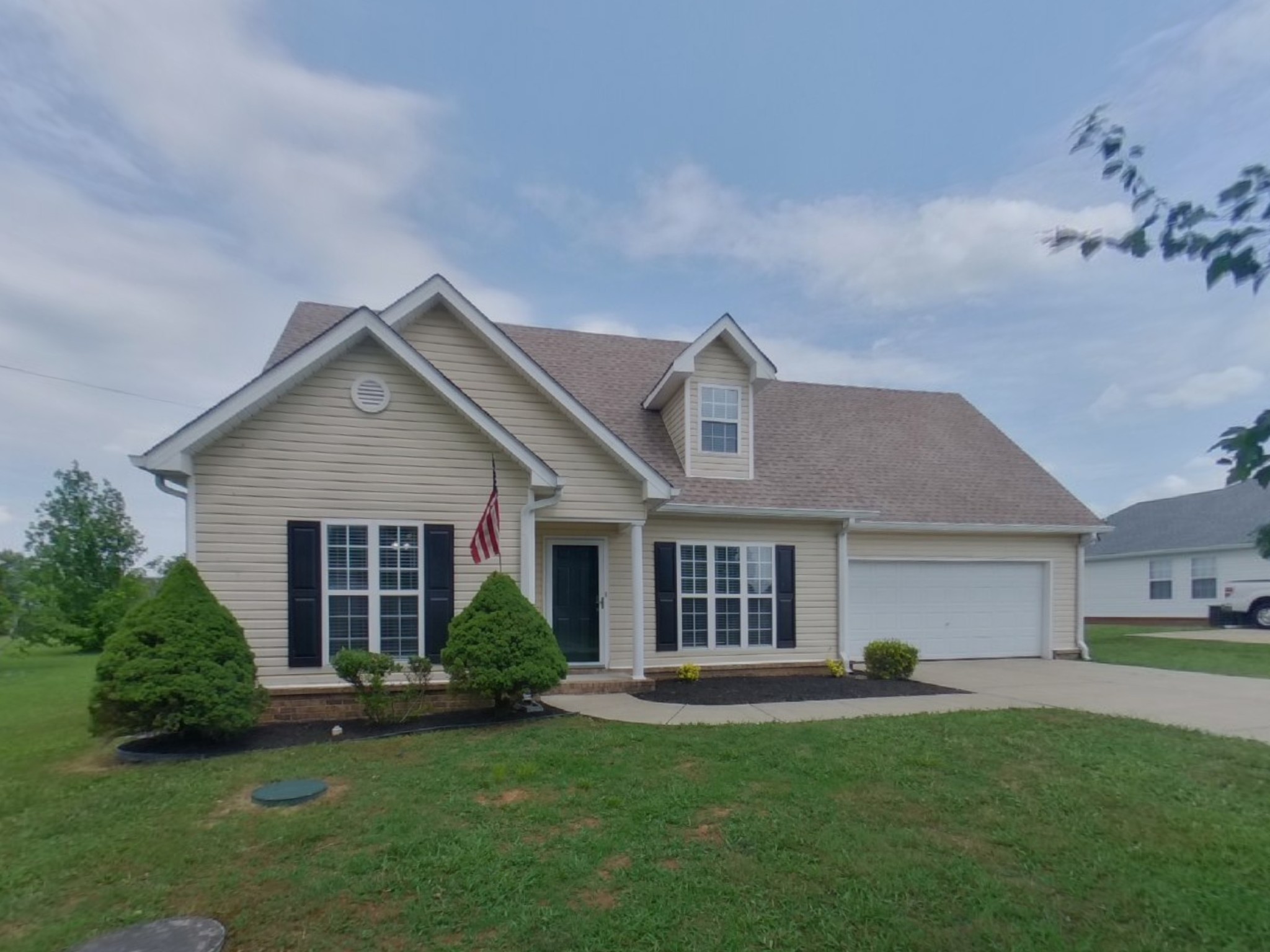 Photo 1 of 18 — 713 Crescent Rd, Murfreesboro, TN 37128