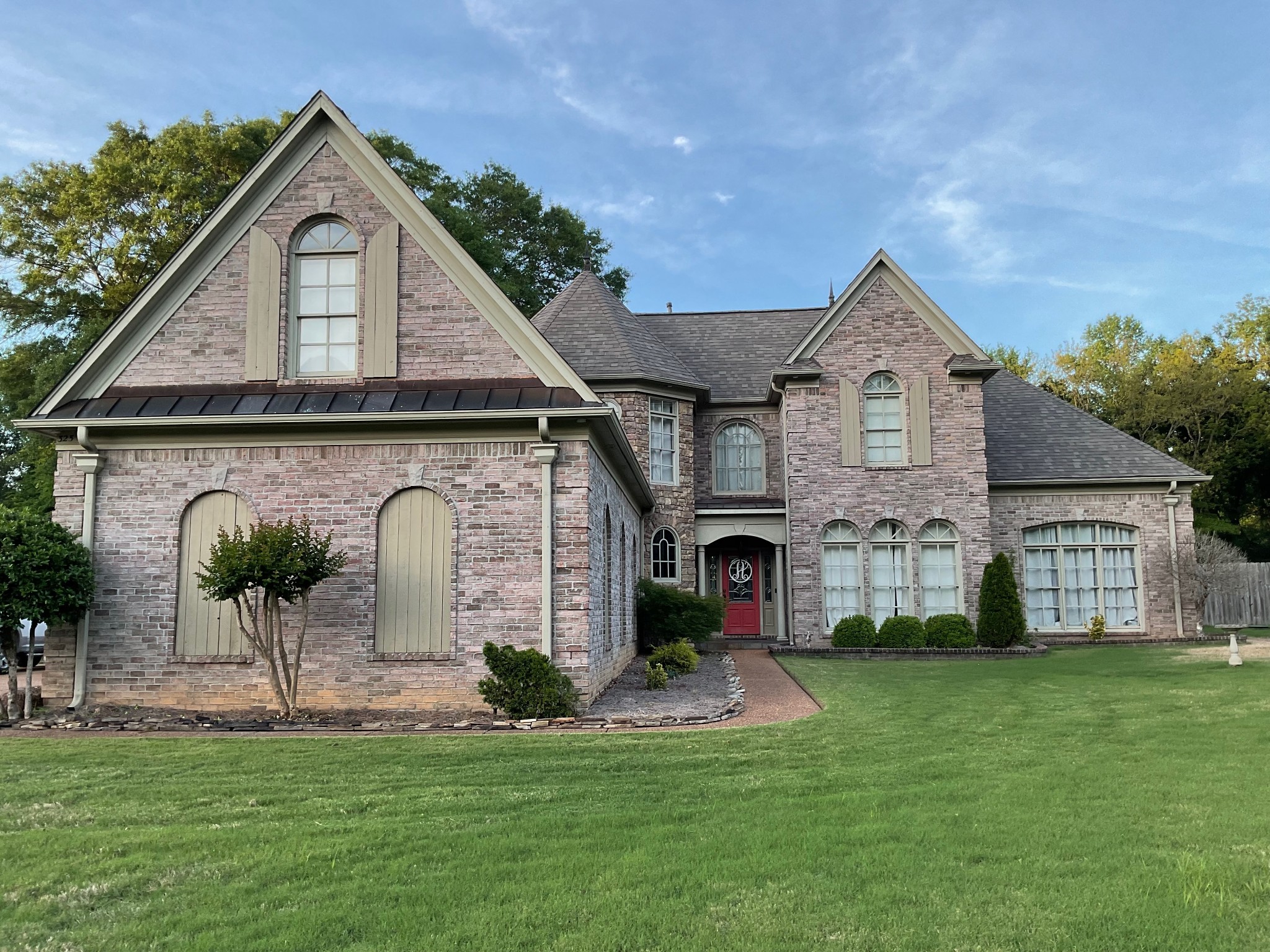 325 Windover Rd