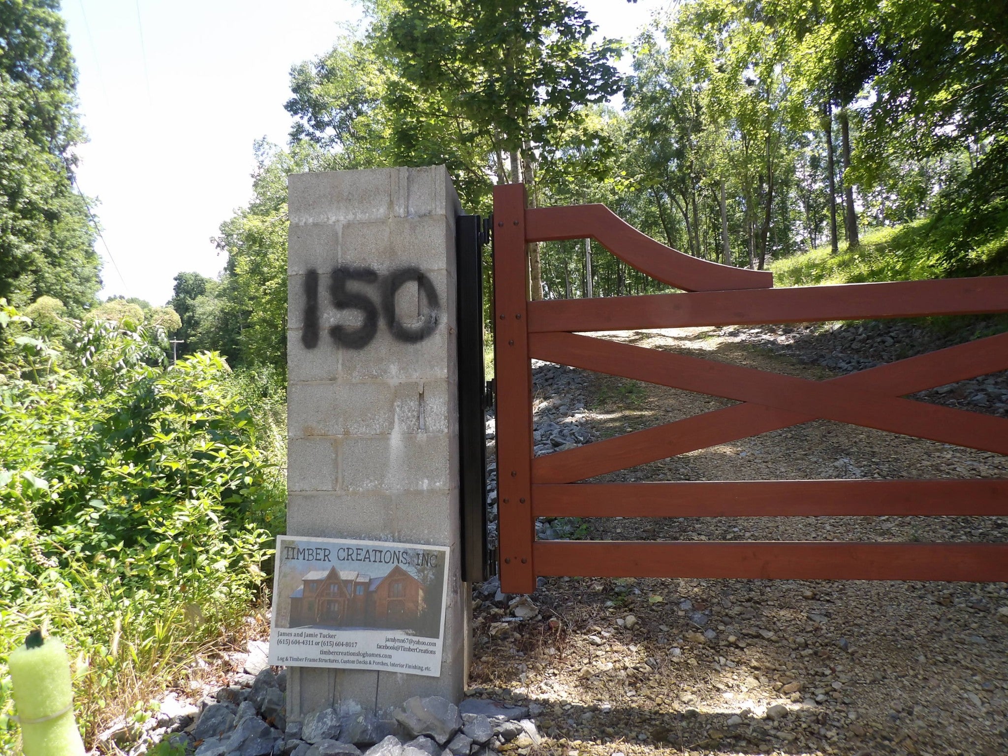 150 W John Davis Rd