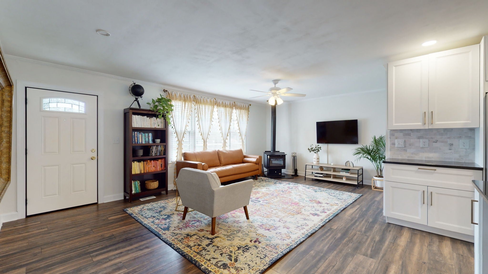805 Woodland Drive