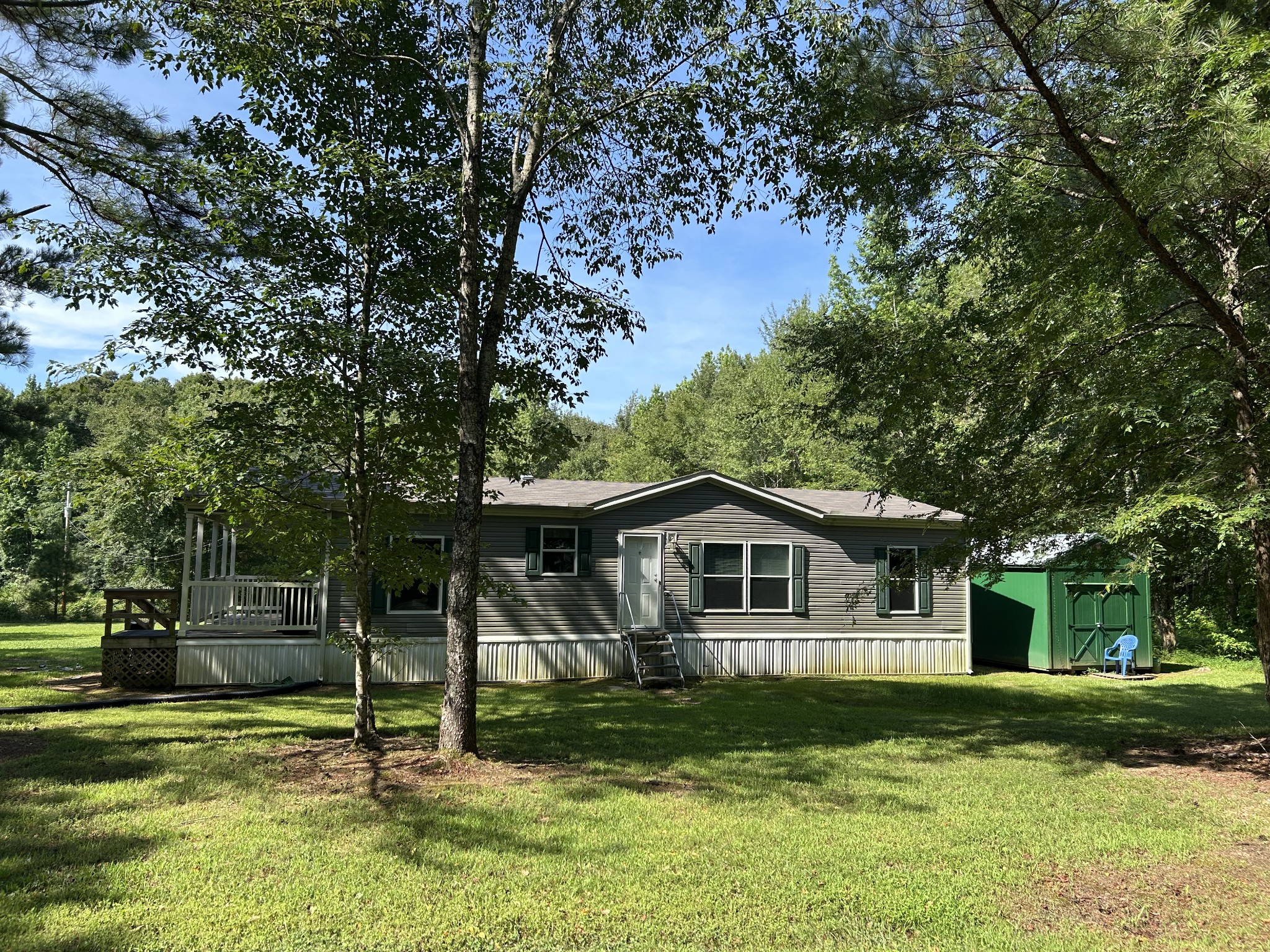 61 Ramblingwood Dr