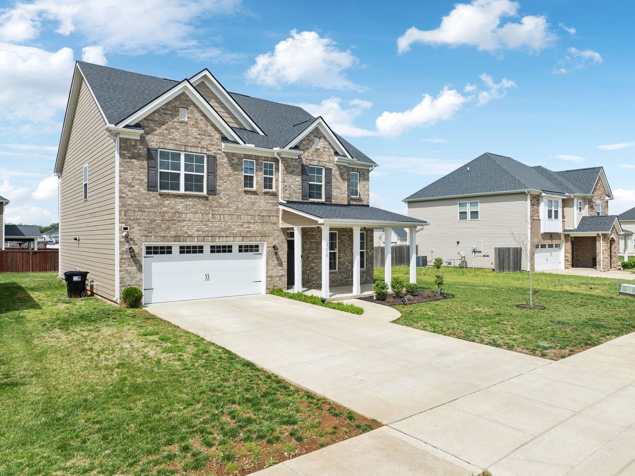 3610 Lantern Ln