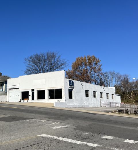 208 5th Ave E Springfield TN 37172