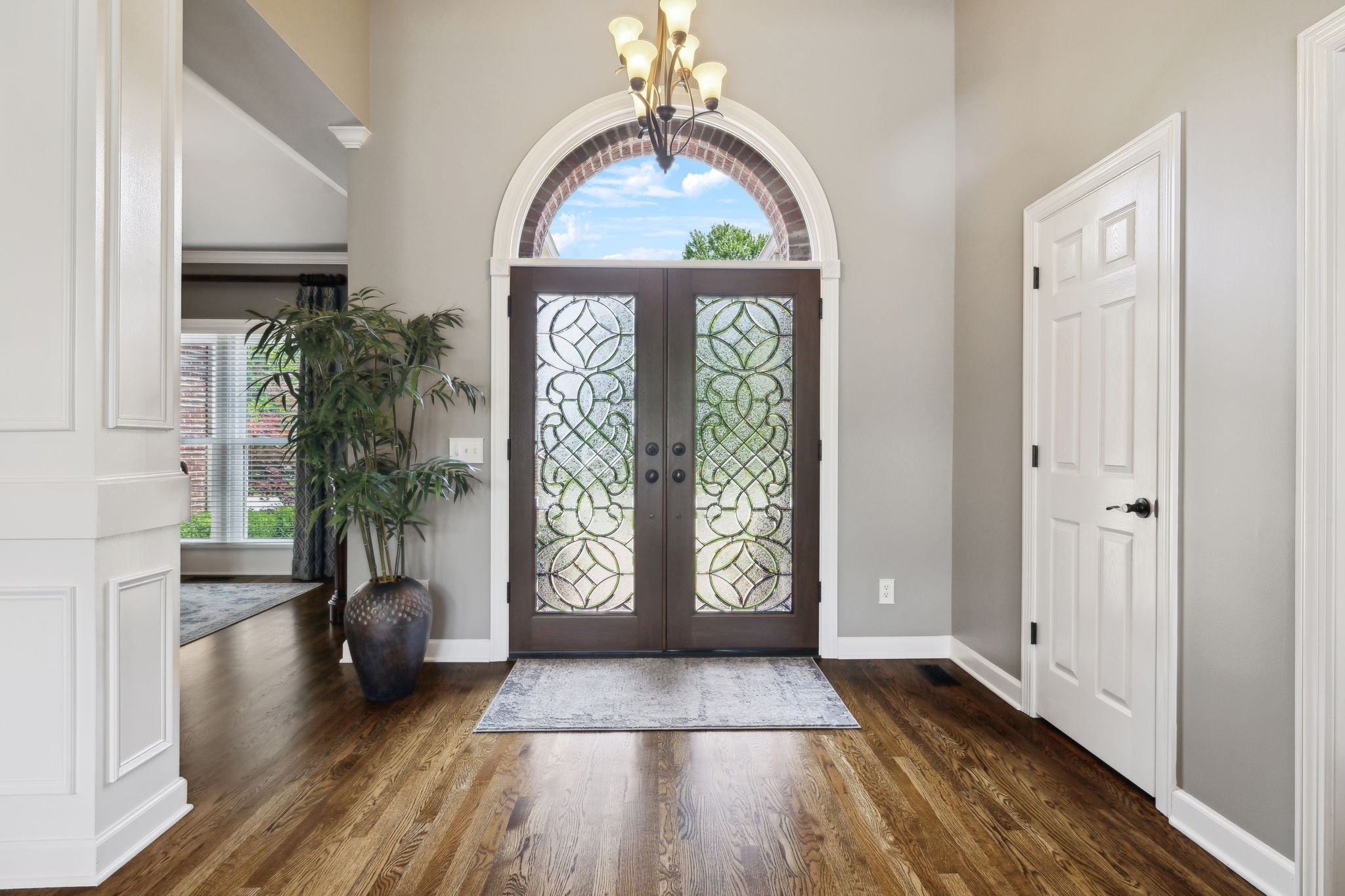 230 Temple Crest Trl