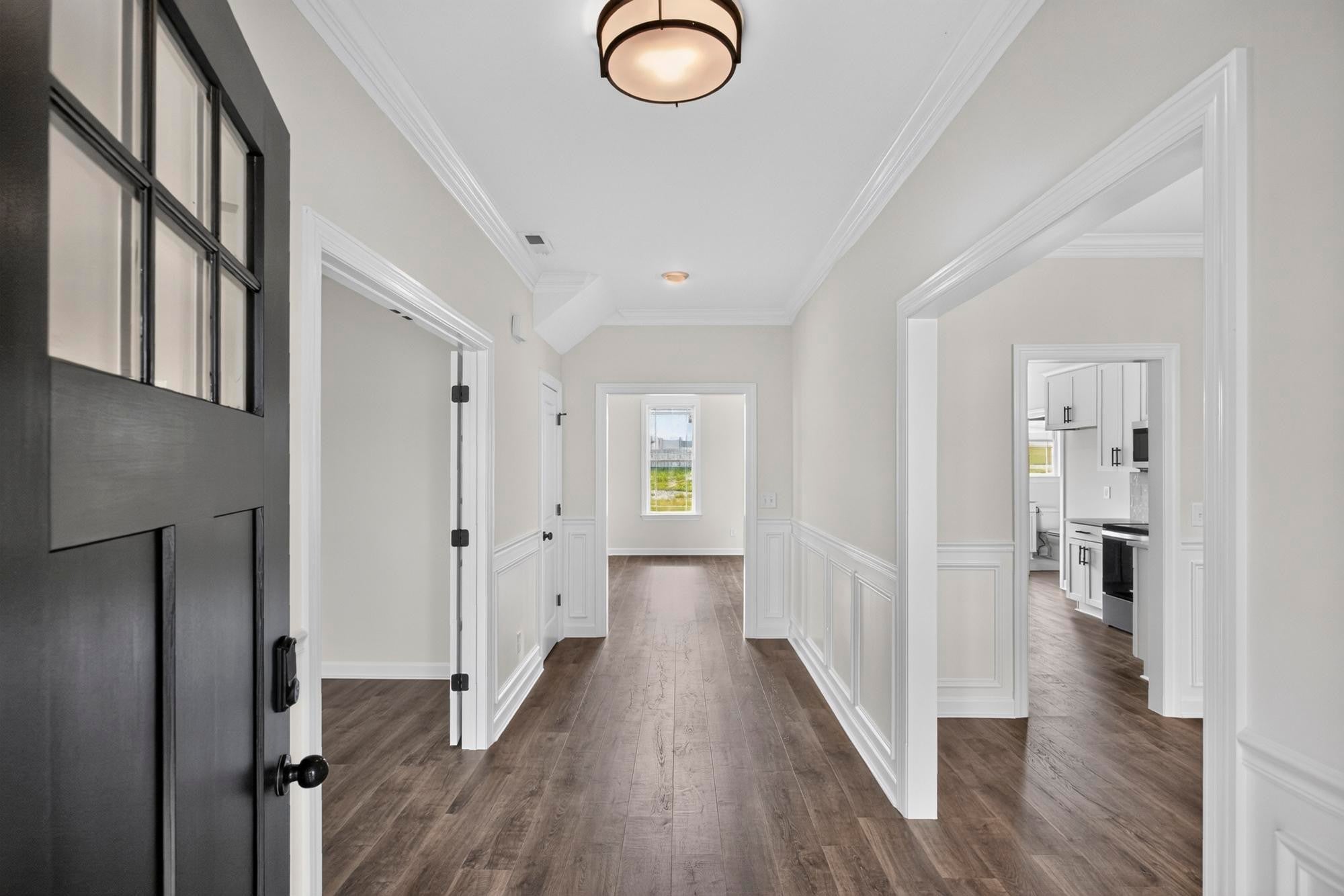 5020 Salient Dr