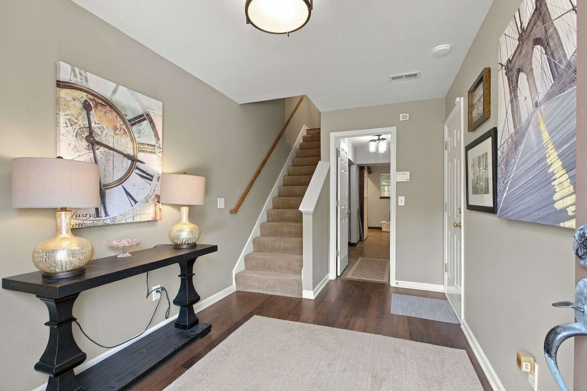 487 Huntington Ridge Dr