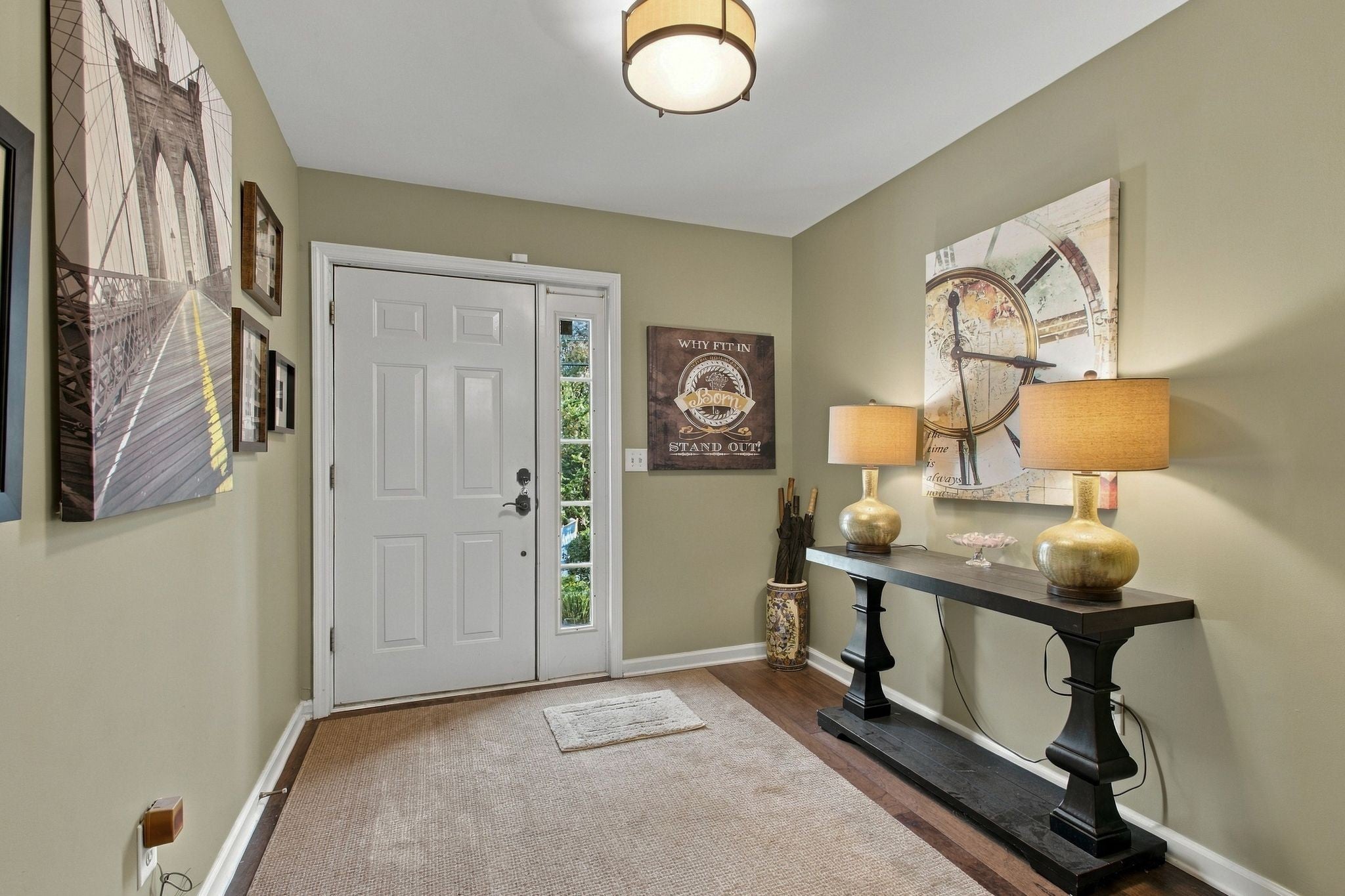 487 Huntington Ridge Dr