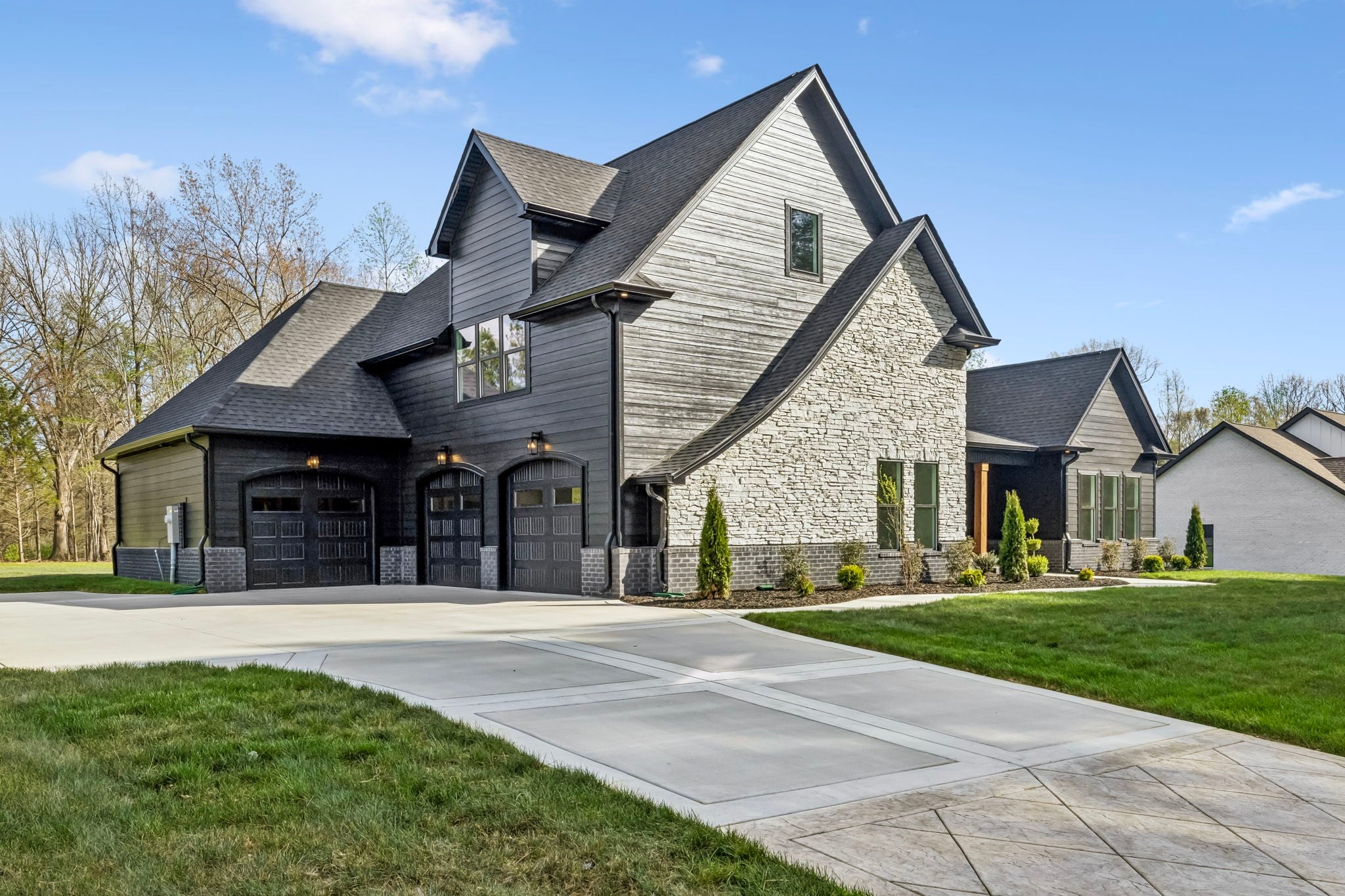 4025 Sadie Grace Way
