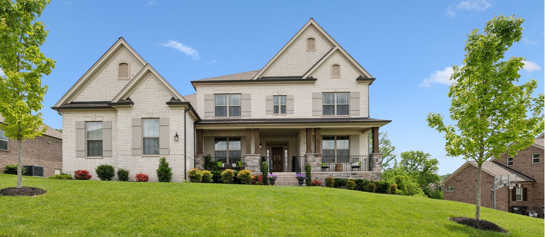 7005 Farm Field Dr