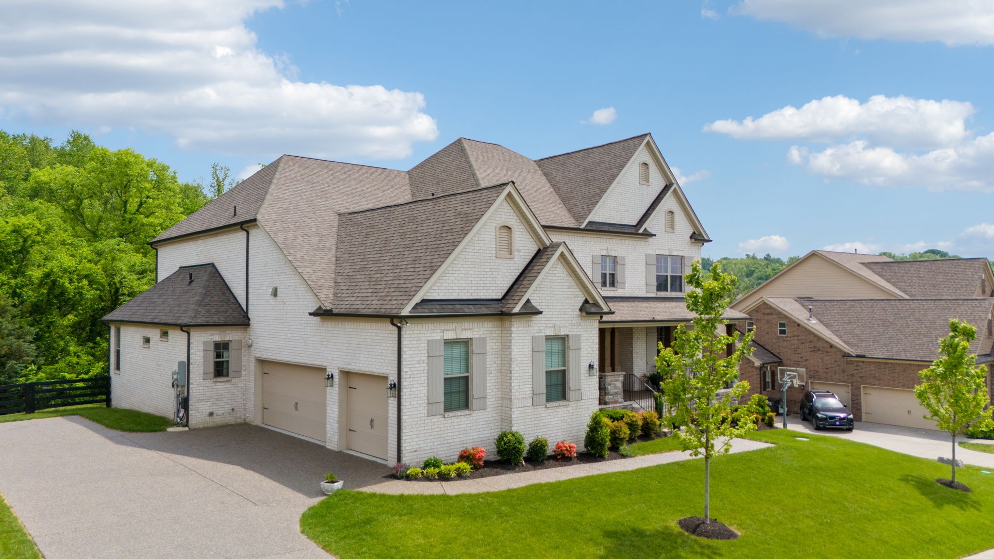 7005 Farm Field Dr