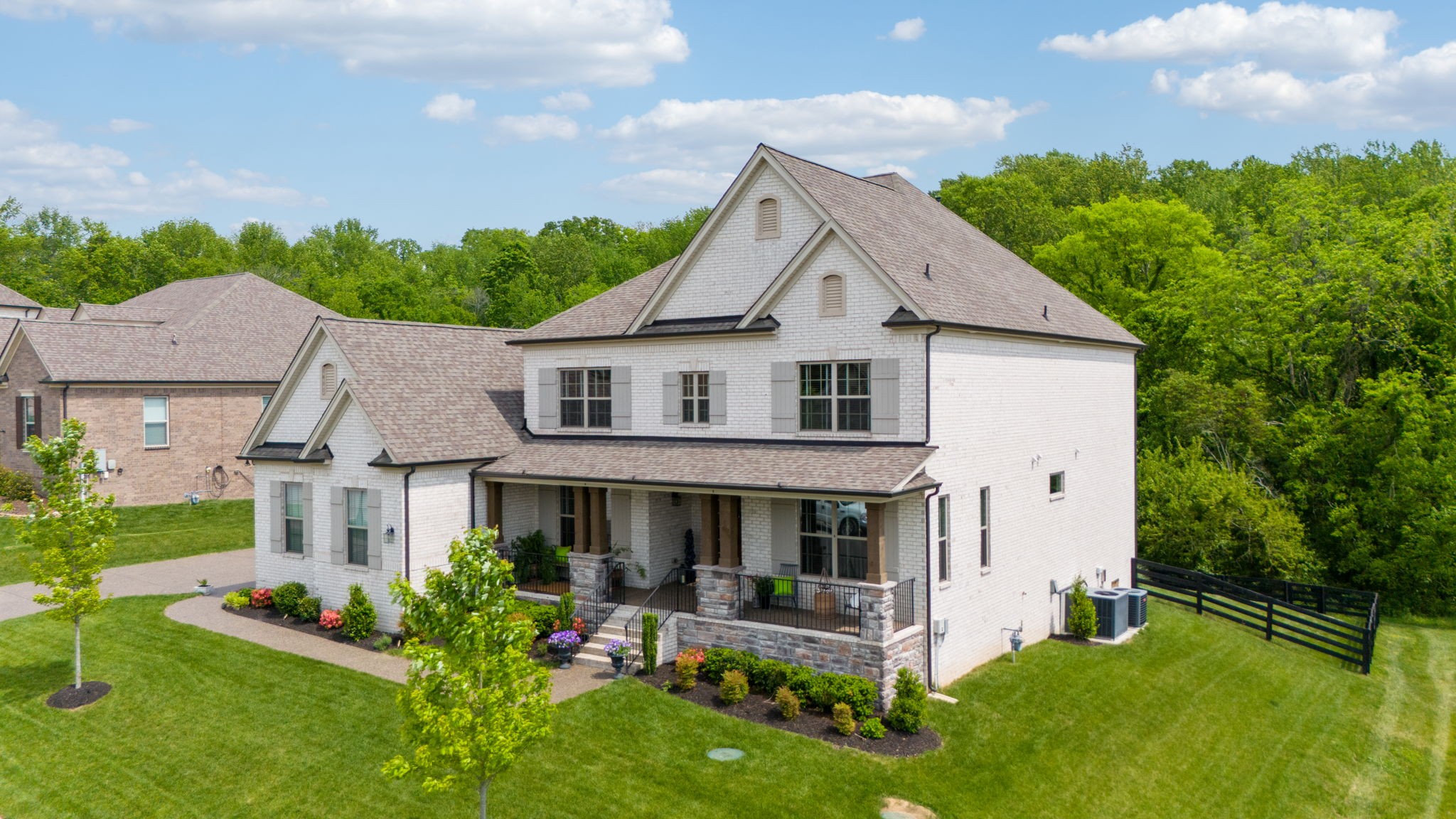 7005 Farm Field Dr