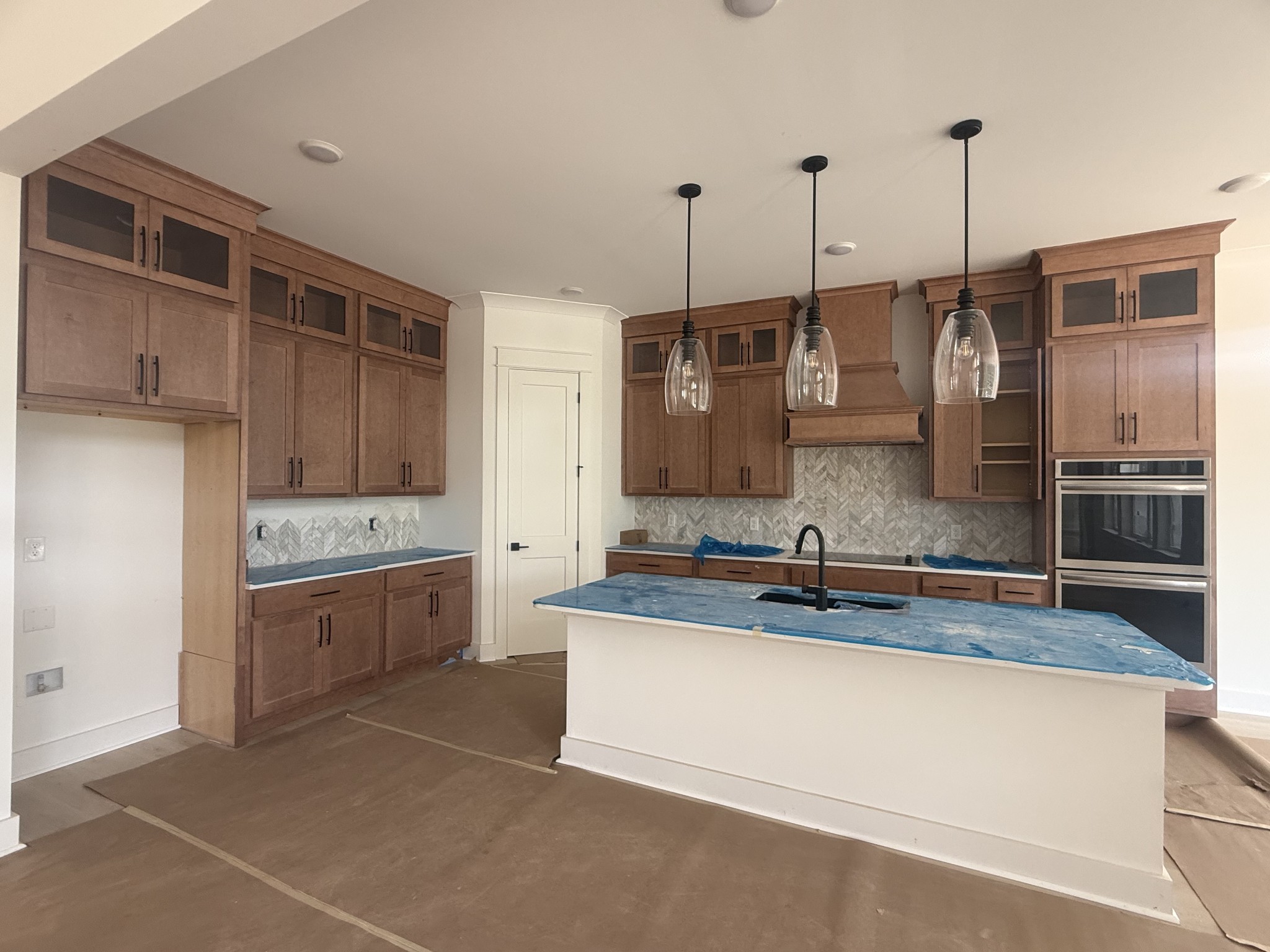 7262 Fairlawn Drive