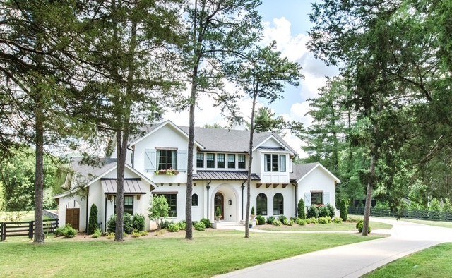 6120 Hillsboro Pike