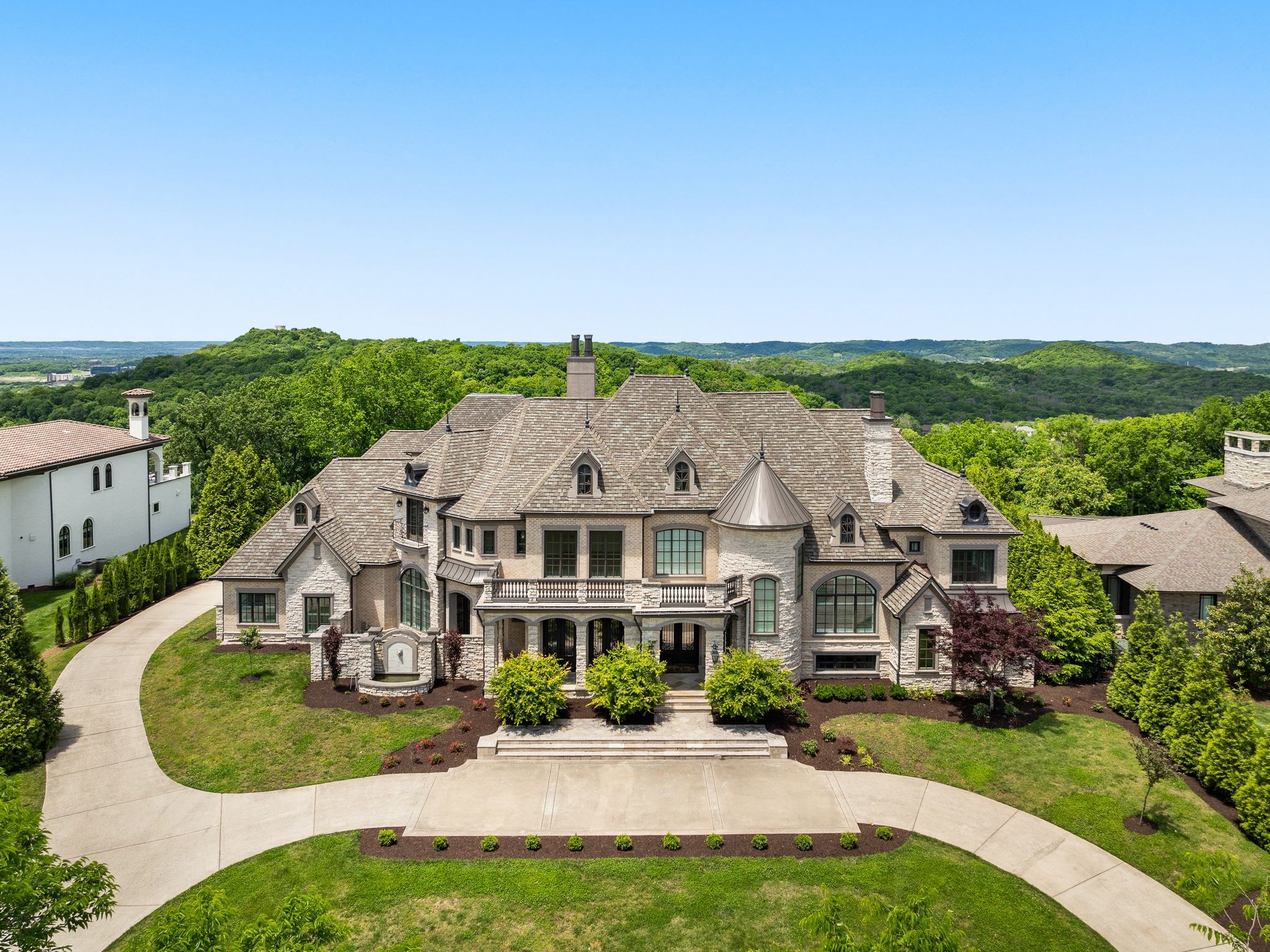 443 Canterbury Rise