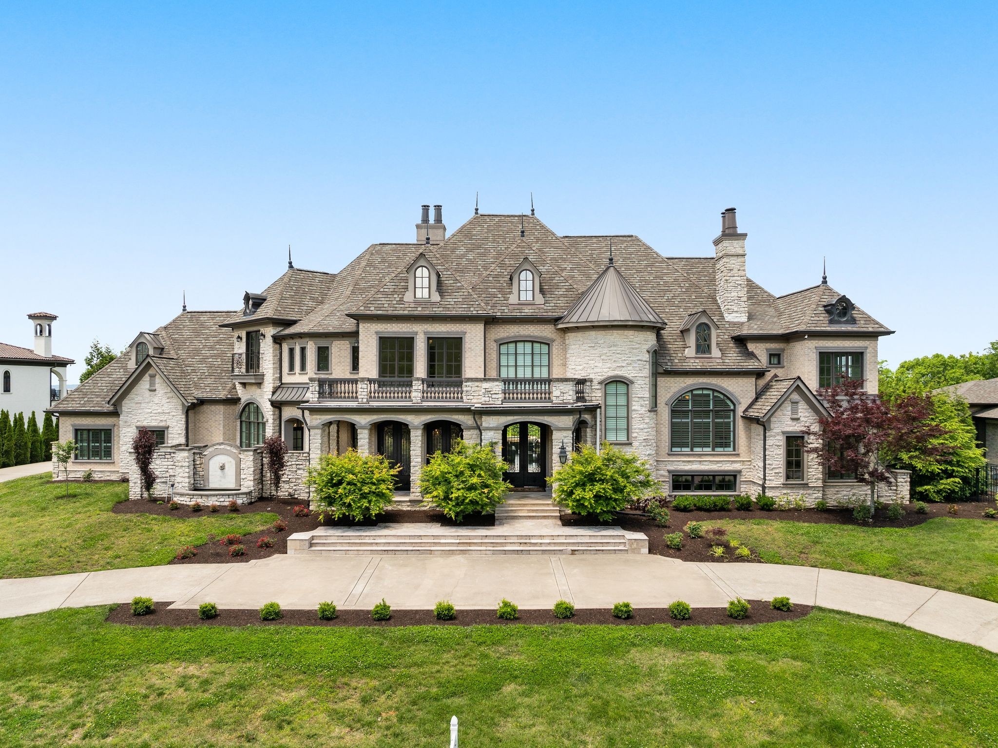 443 Canterbury Rise
