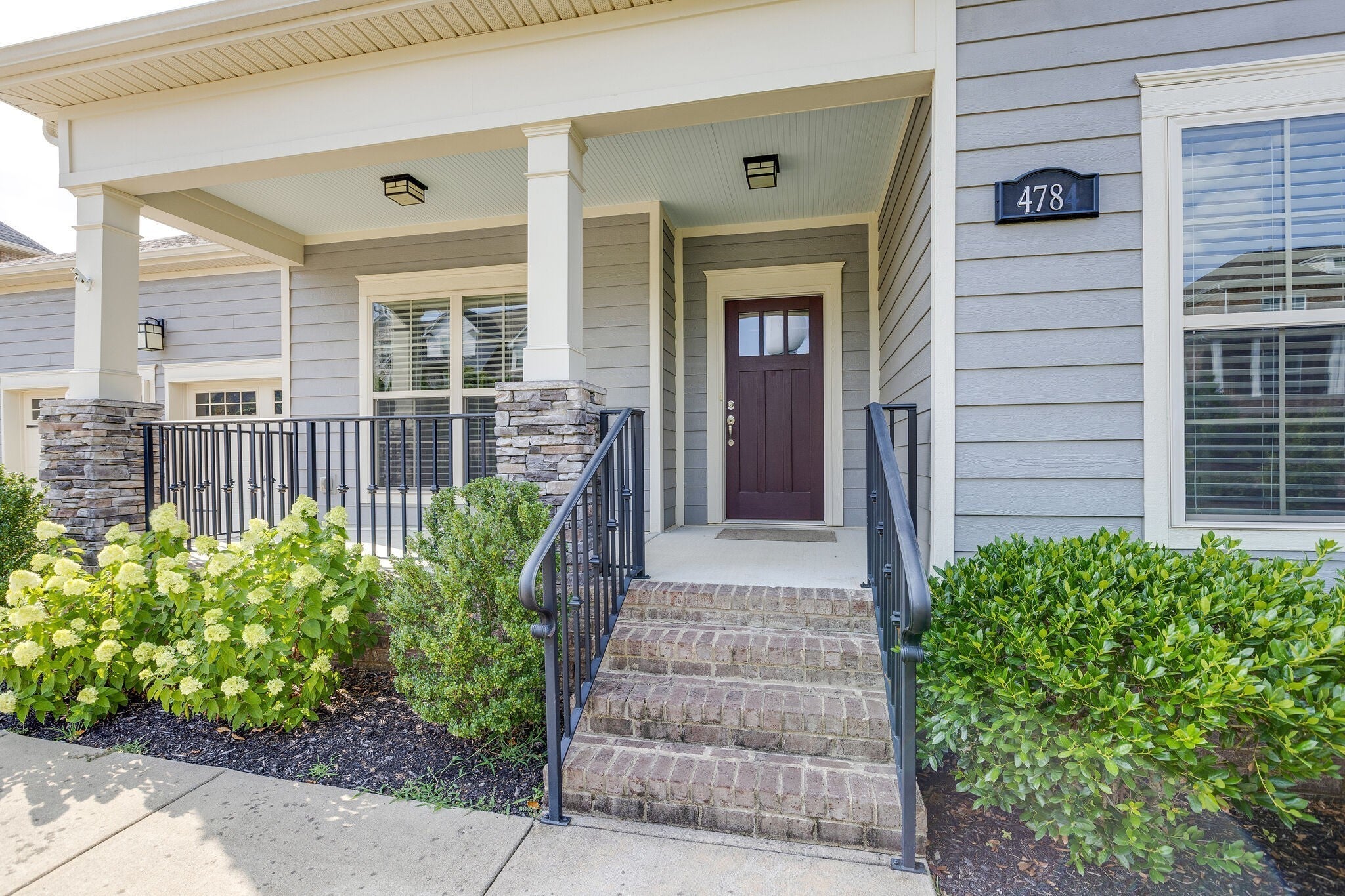 4784 Kintore Dr