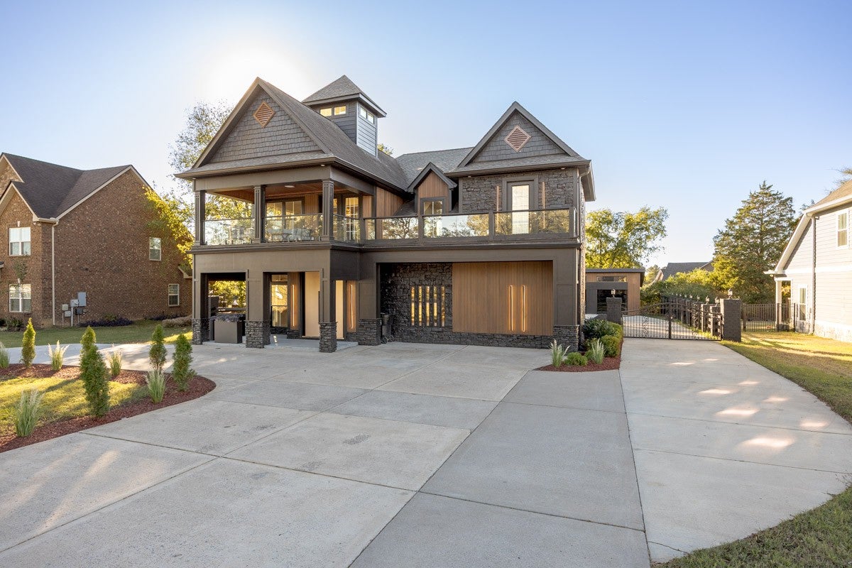 2959 Emery Rd