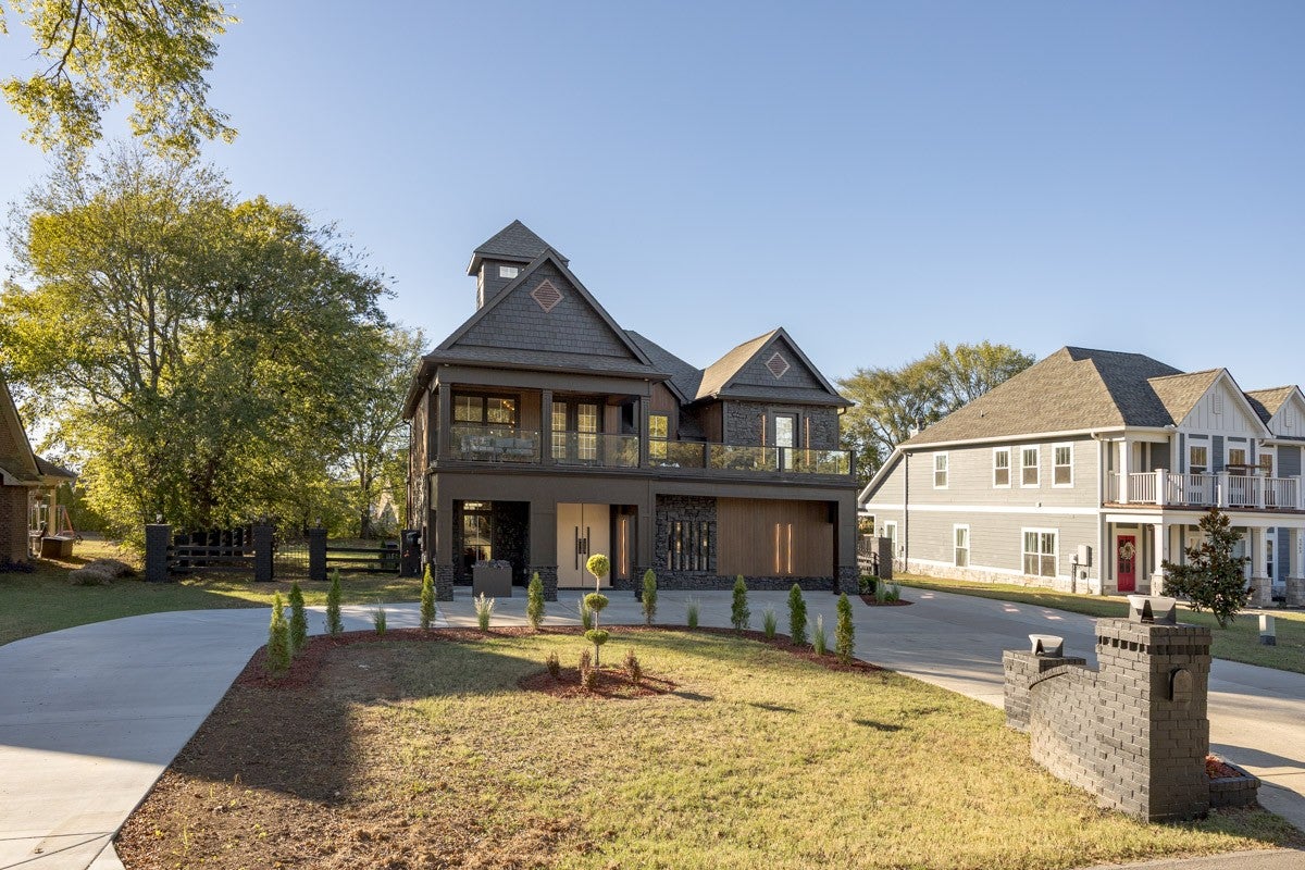 2959 Emery Rd