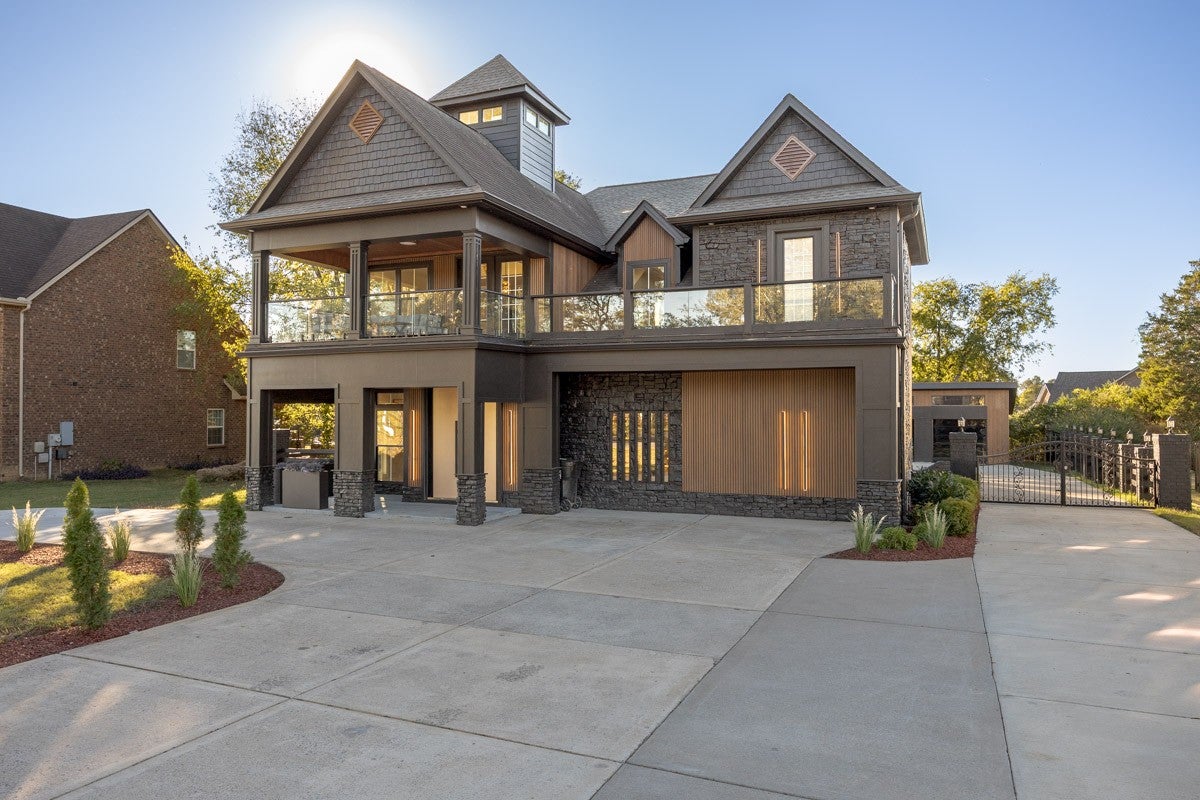 2959 Emery Rd