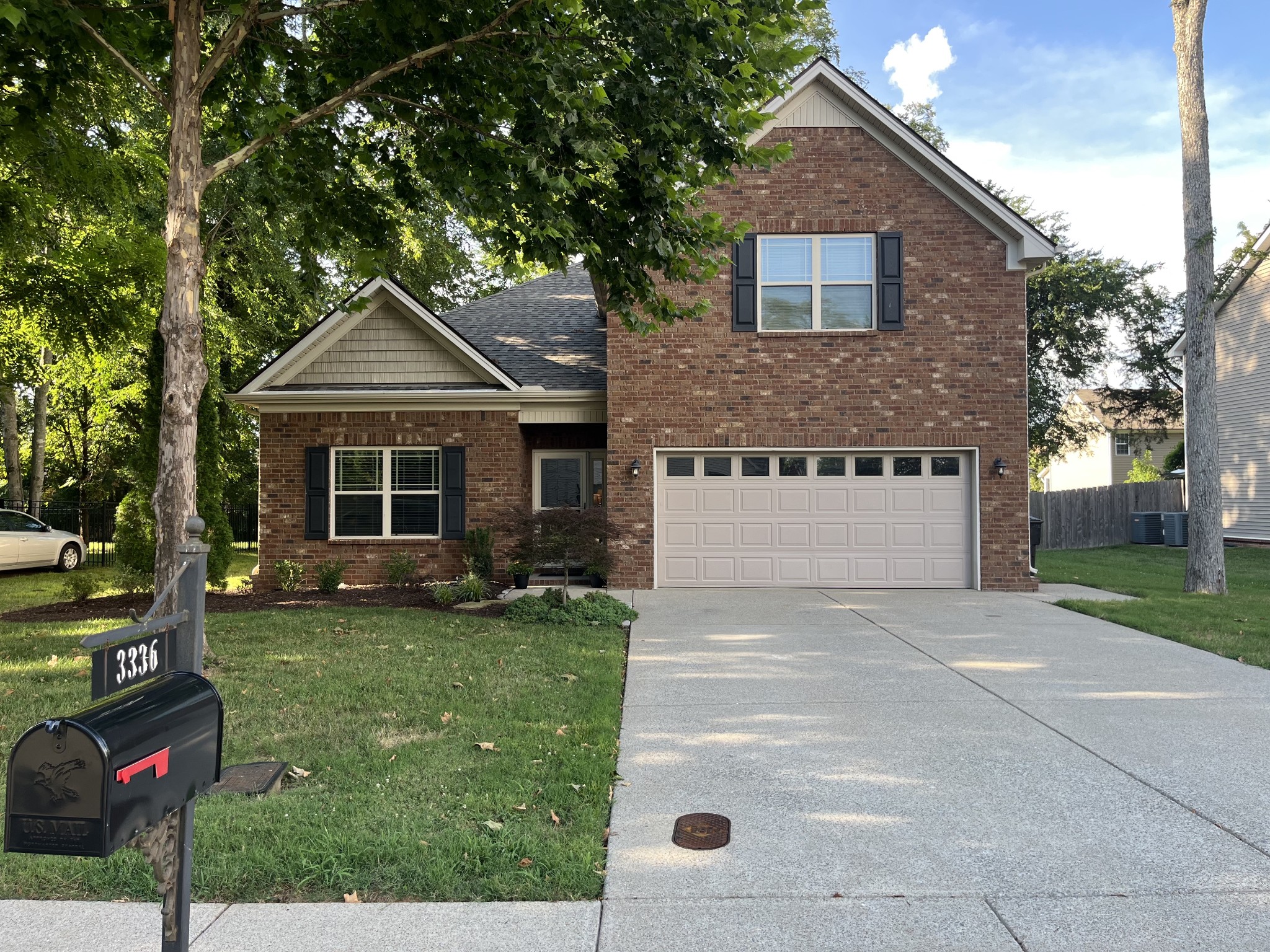 3336 Mapleside Ln