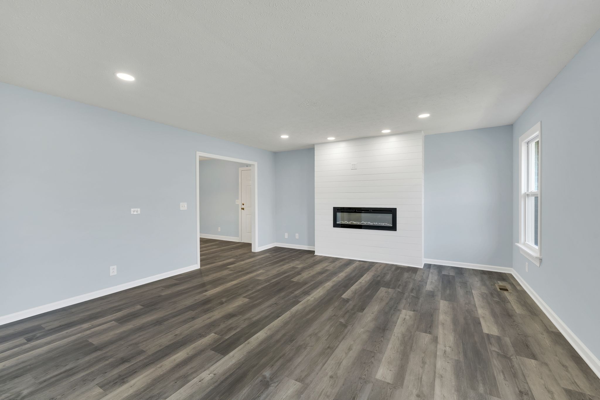 314 Shadowbrook Dr