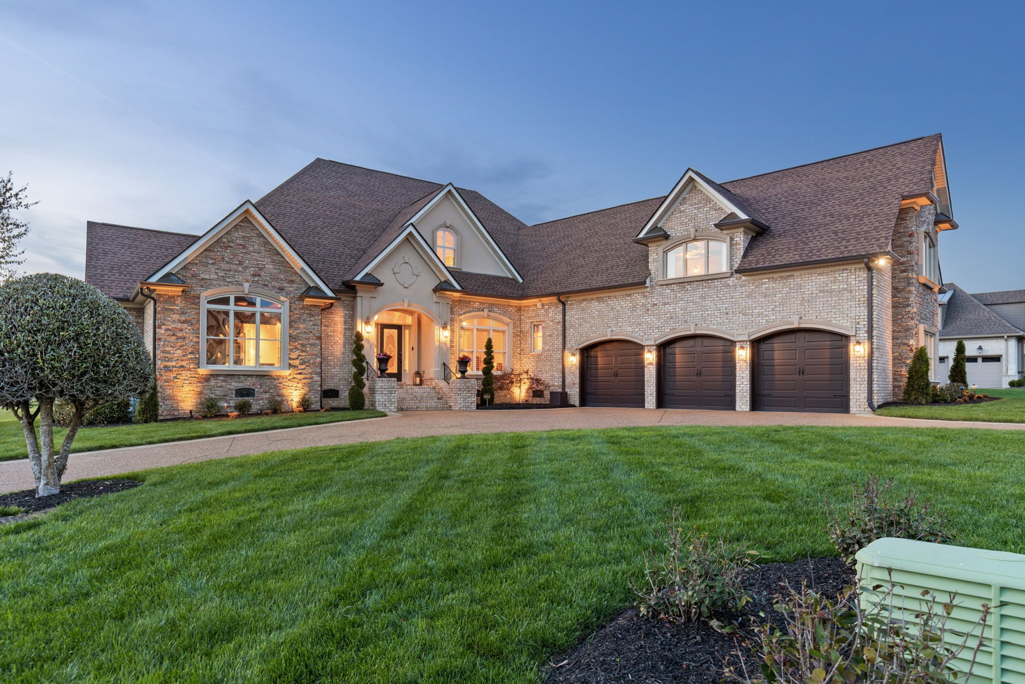 763 Plantation Way