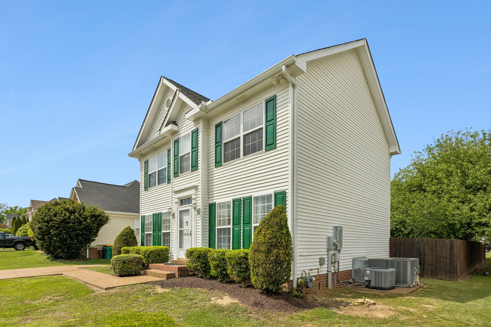 1110 McDonough Cir