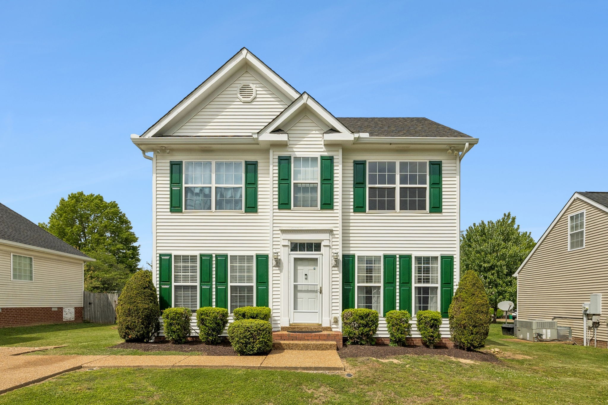 1110 McDonough Cir